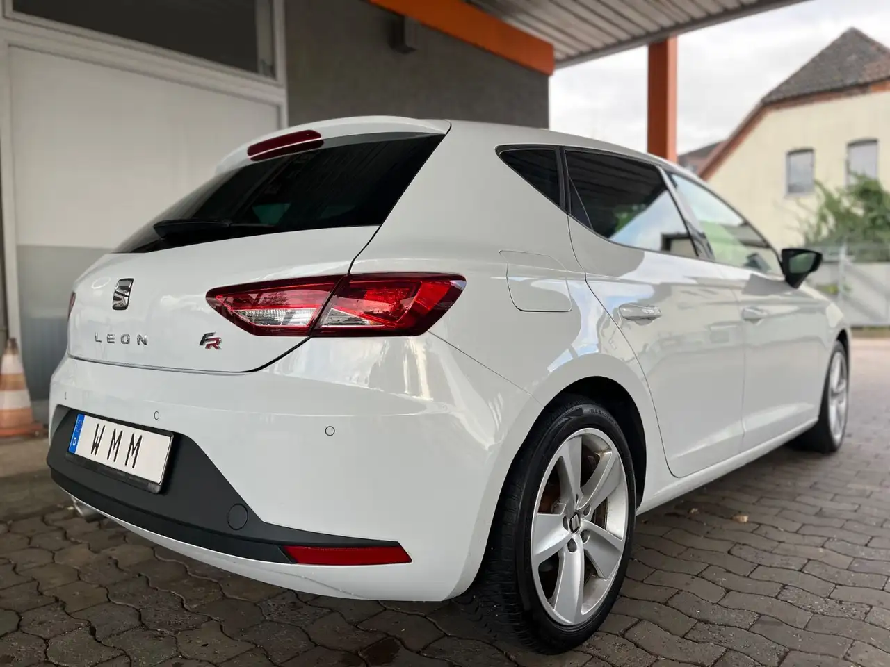 SEAT Leon — photo 15 sur 15
