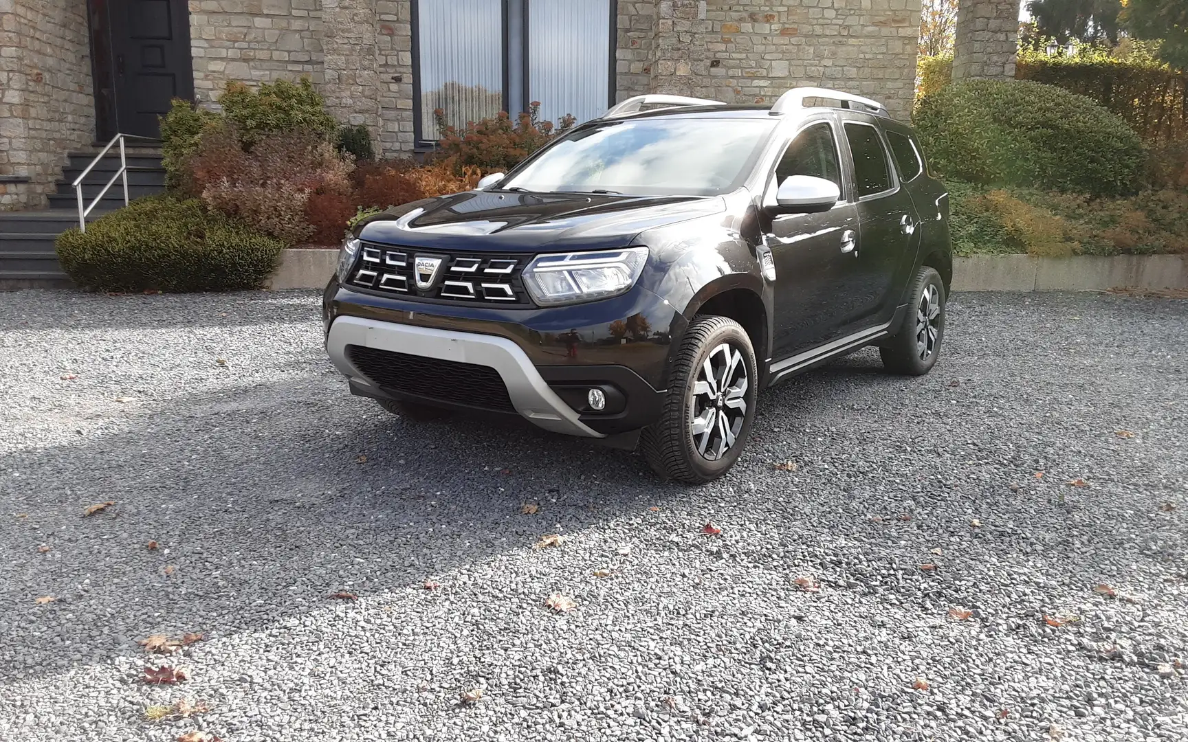 Dacia Duster 4WD Noir - 1