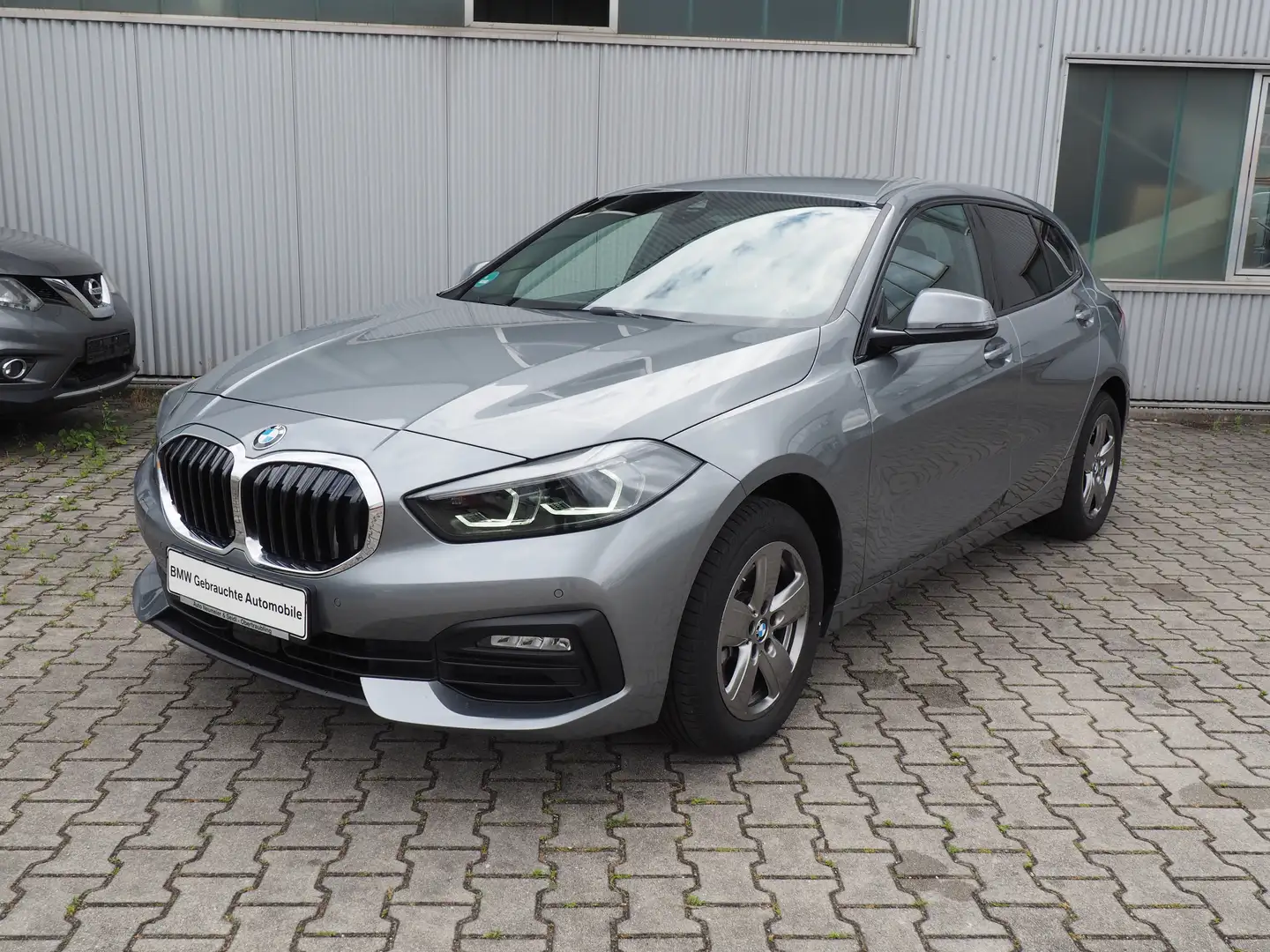 BMW 118 i Advantage*HarmanKardon*adaptivLED*KIZU*Lenkhzg* Grau - 2