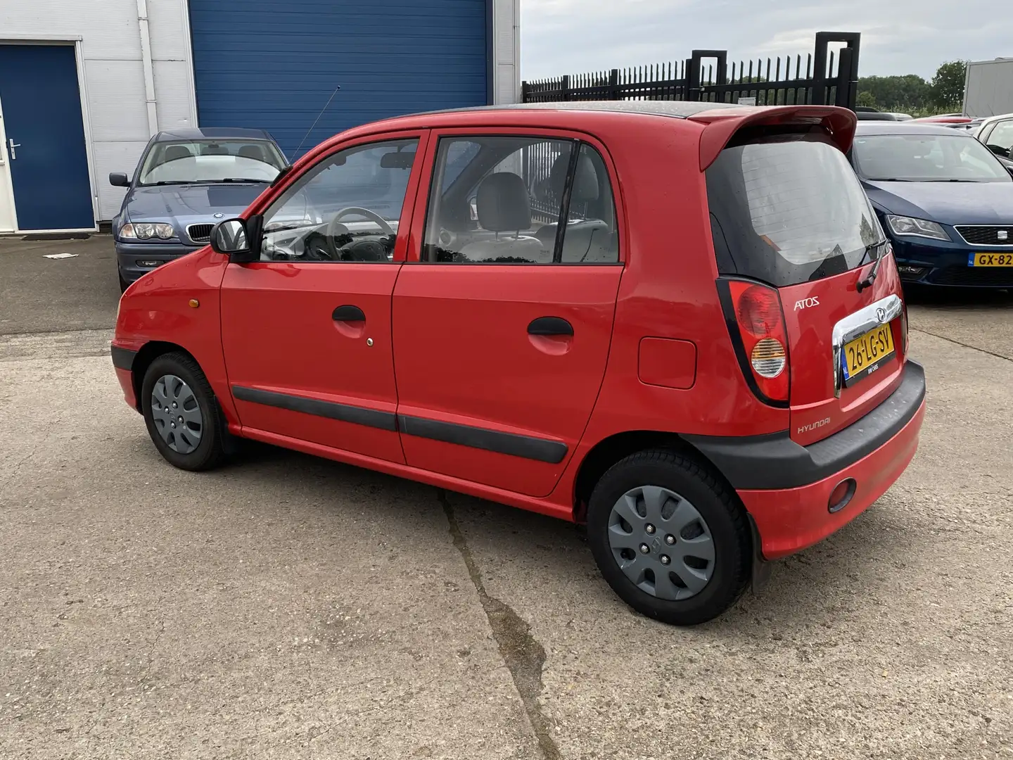 Hyundai Atos Spirit 1.0i LX Sound 5-DEURS, 106.231 KM NAP, ELEK crvena - 2