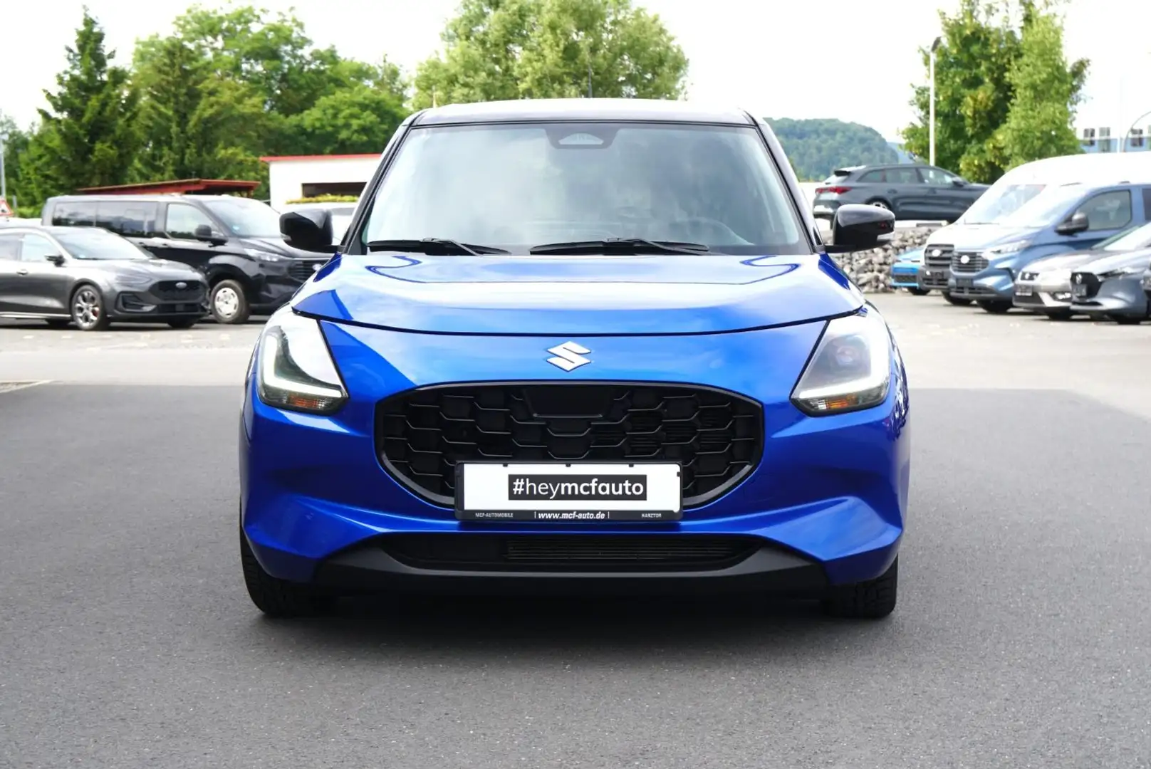 Suzuki Swift 1.2 Dualjet Hybrid Comfort+ *ACC*LED* Kék - 2