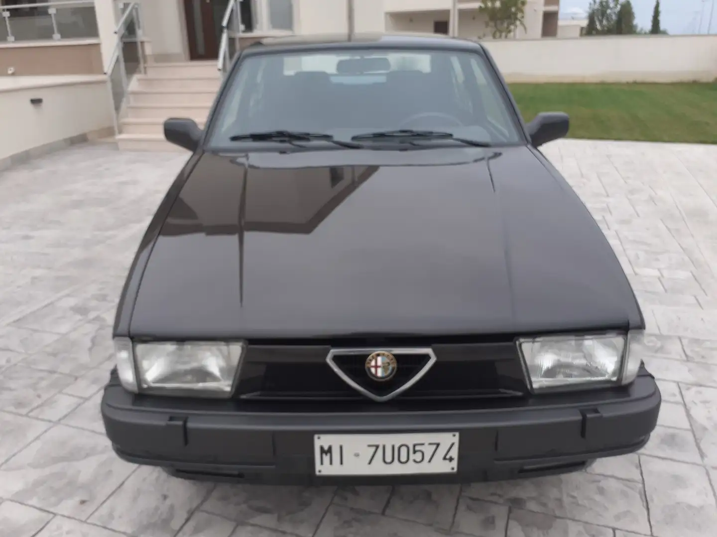 Alfa Romeo 75 1.8t Quadrifoglio Verde - 1
