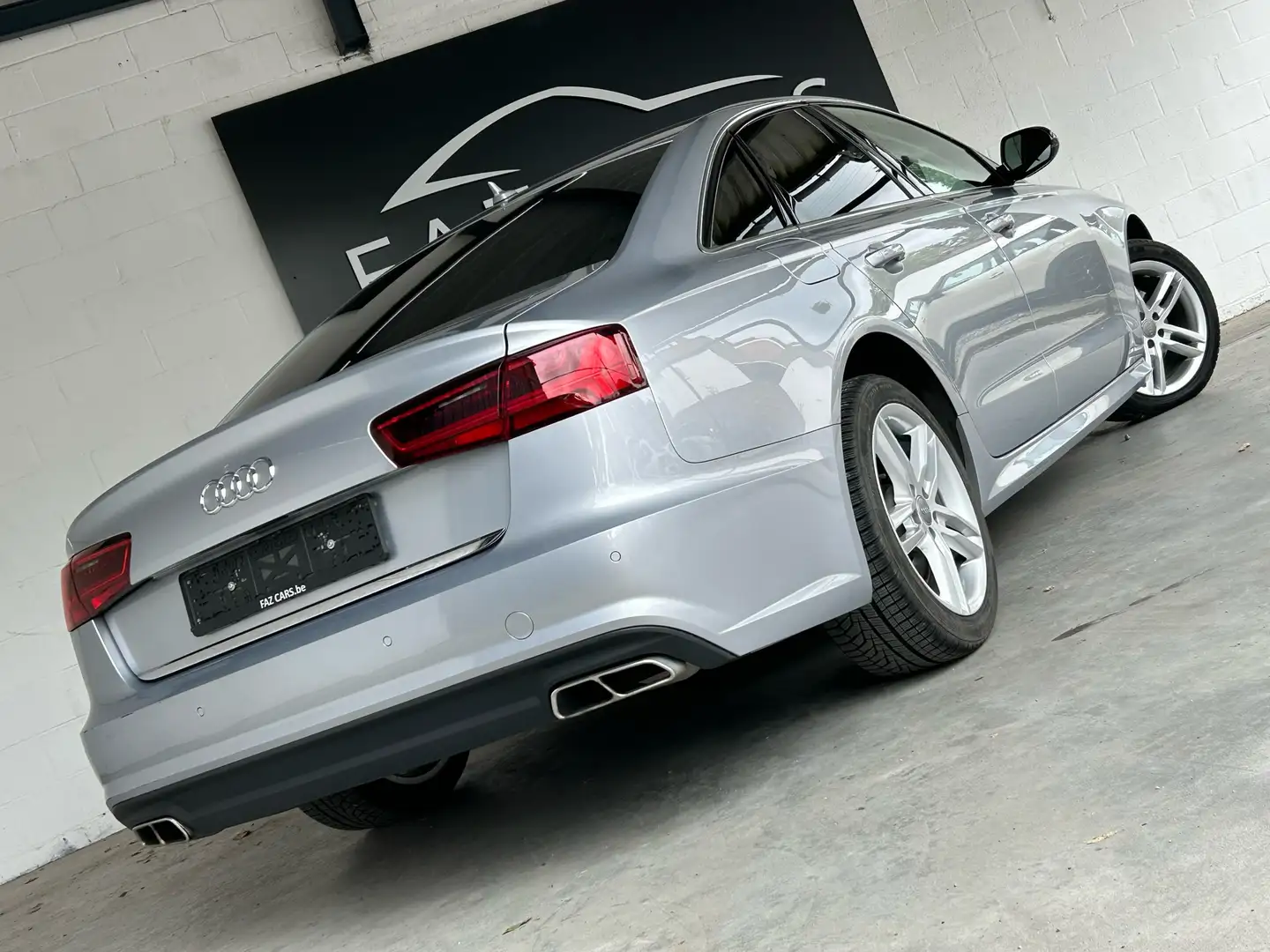 Audi A6 1.8 TFSI S tronic * LED + GPS + JANTES * Grey - 2