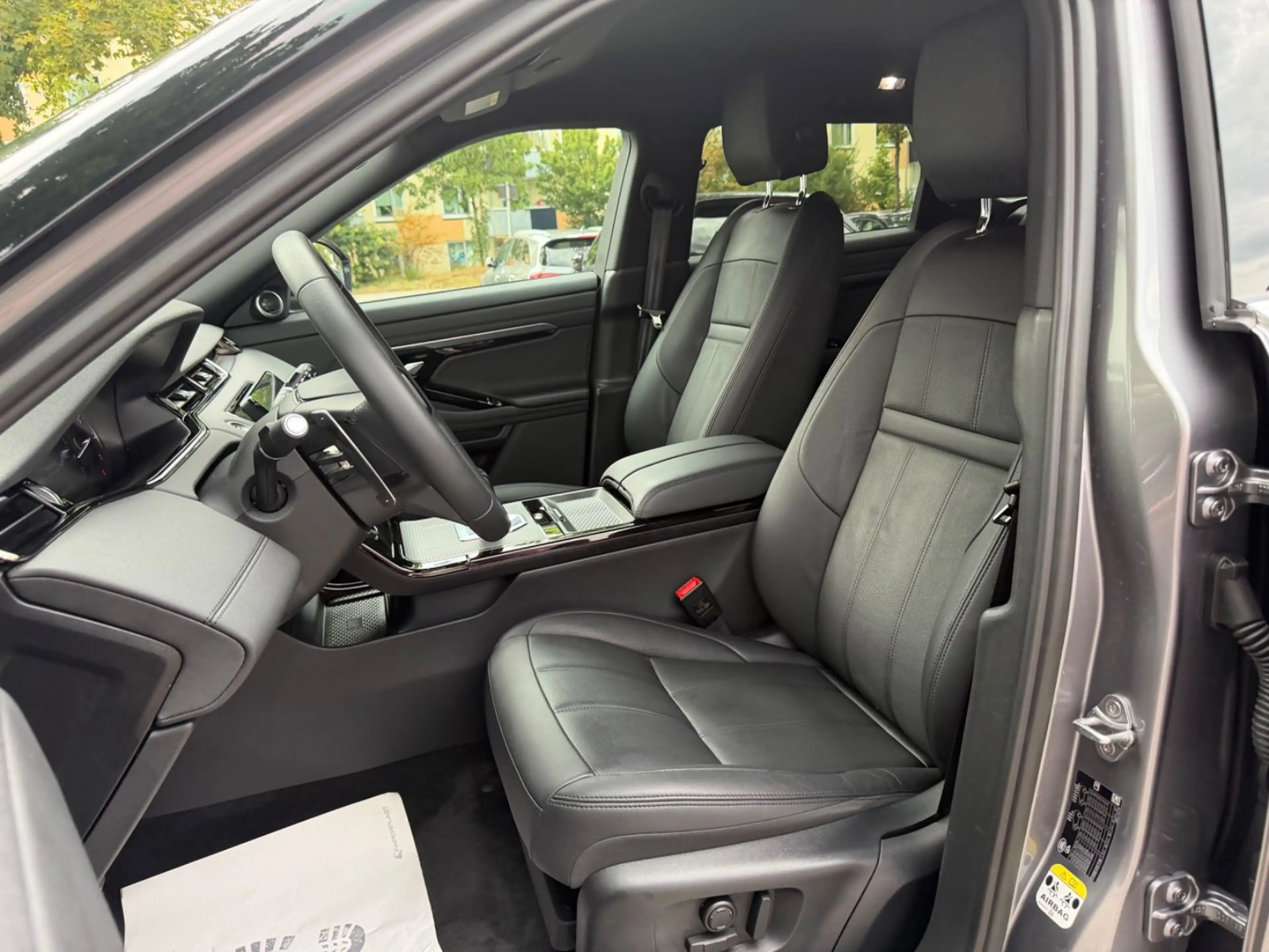 Land Rover Range Rover Evoque P200 R-DYNAMIC SE AWD Aut — photo 9