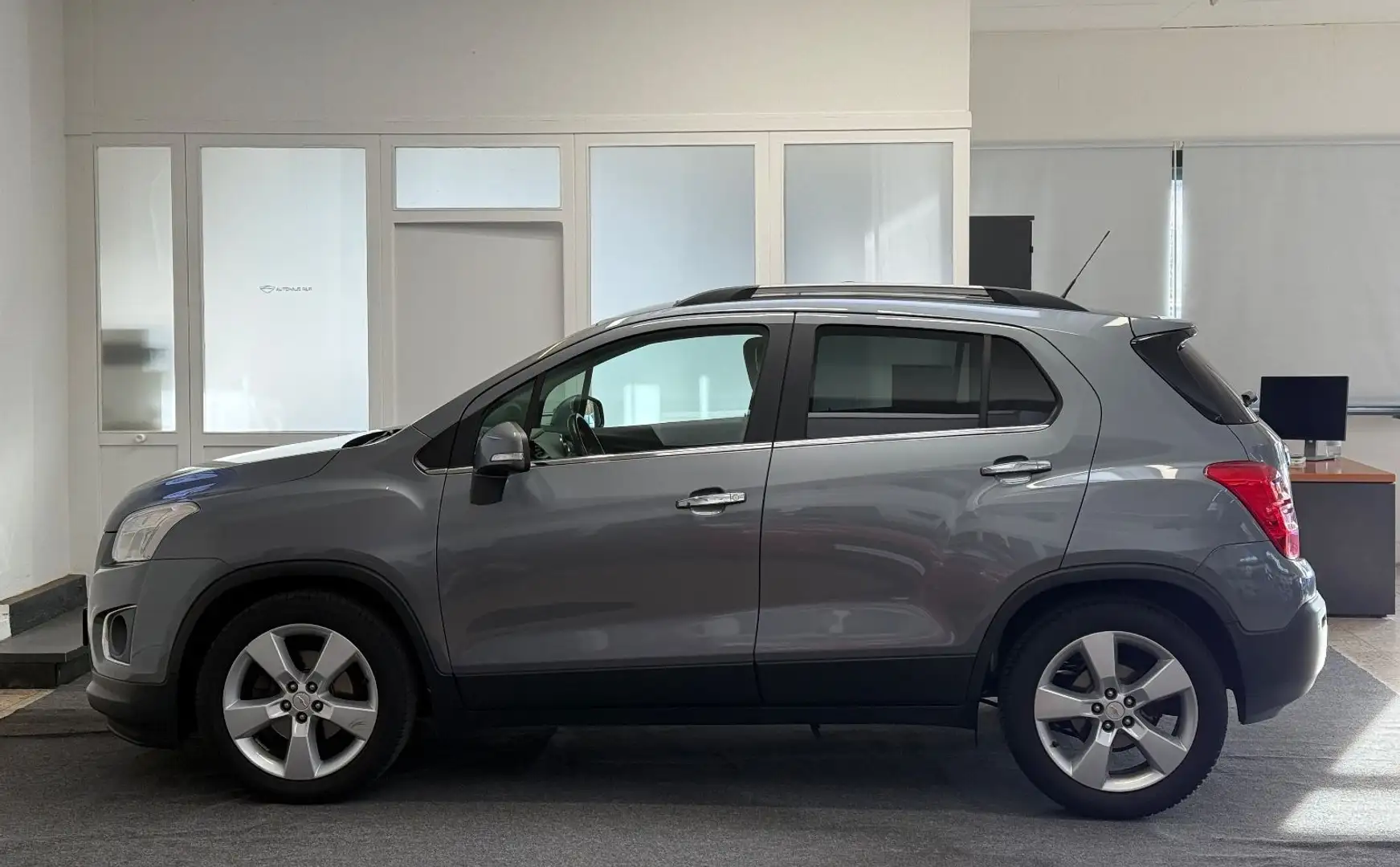 Chevrolet Trax LT+/1Te Hand/Zahnriemen Neu/Vollleder Grau - 2