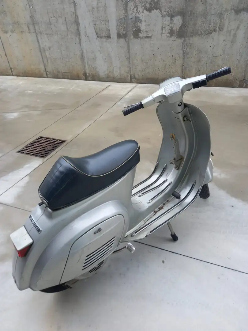 Vespa 50 special 3 marce Srebrny - 1