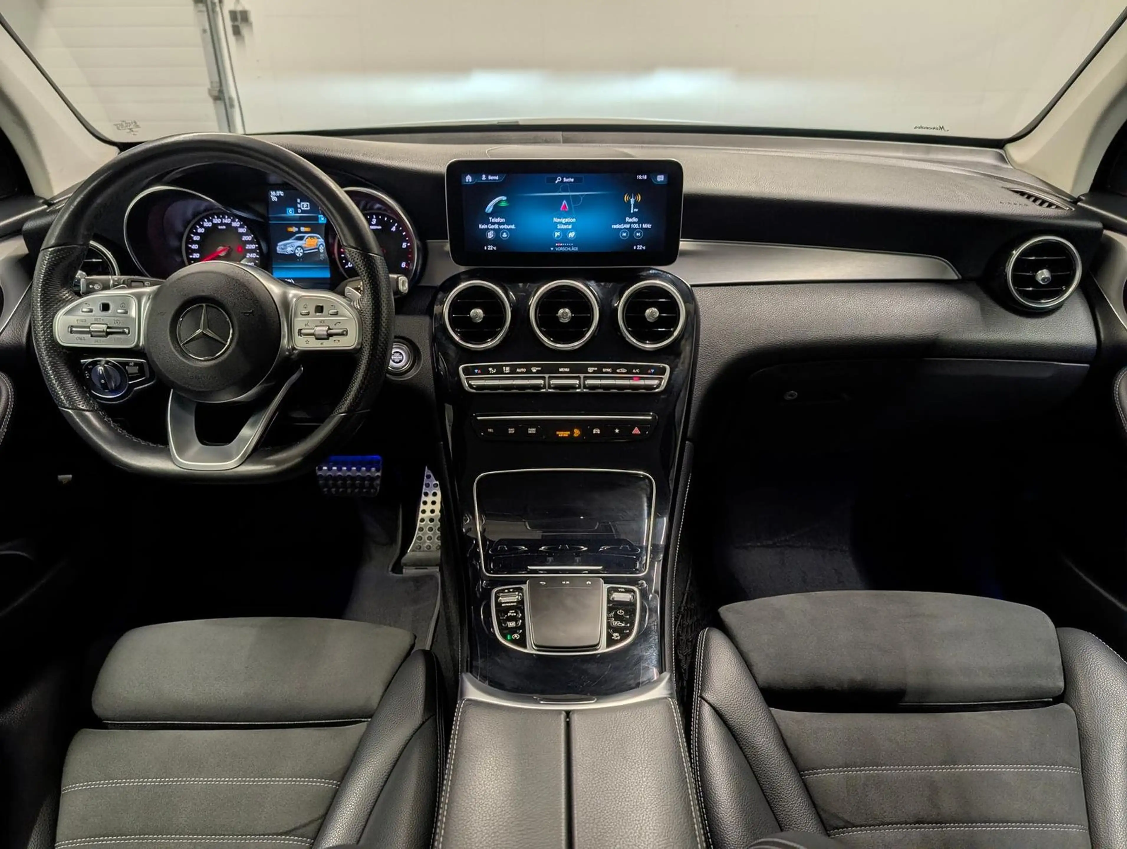 Mercedes-Benz GLC 300 d 4M LED/SHZ/Navi/360°/AHK/el.Heck/18-LM — photo 12