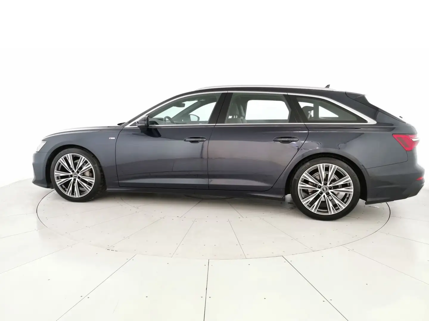Audi A6 Avant 40 2.0 tdi mhev Business Sport s-tronic Blau - 2