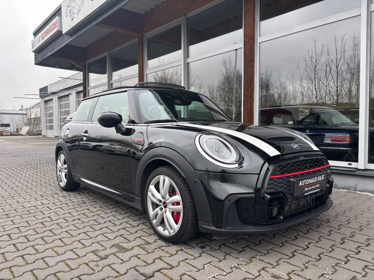 MINI John Cooper Works Essential Trim Pano Harman Schwarz - 1