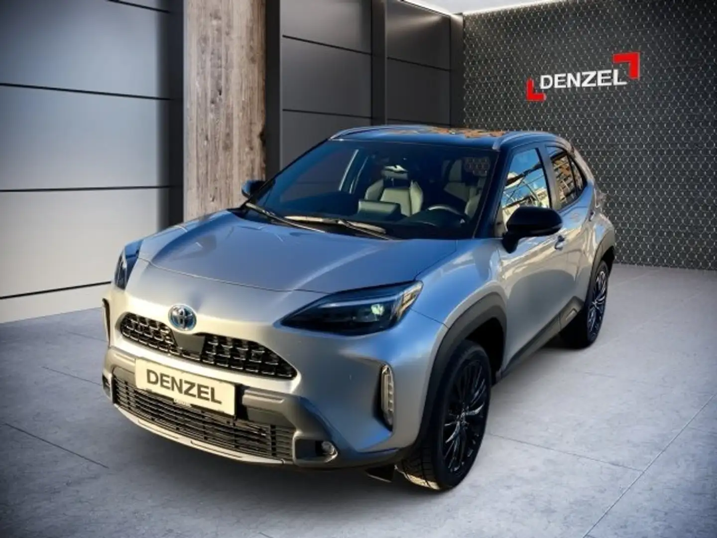 Toyota Yaris Cross - 1,5l Silber - 2