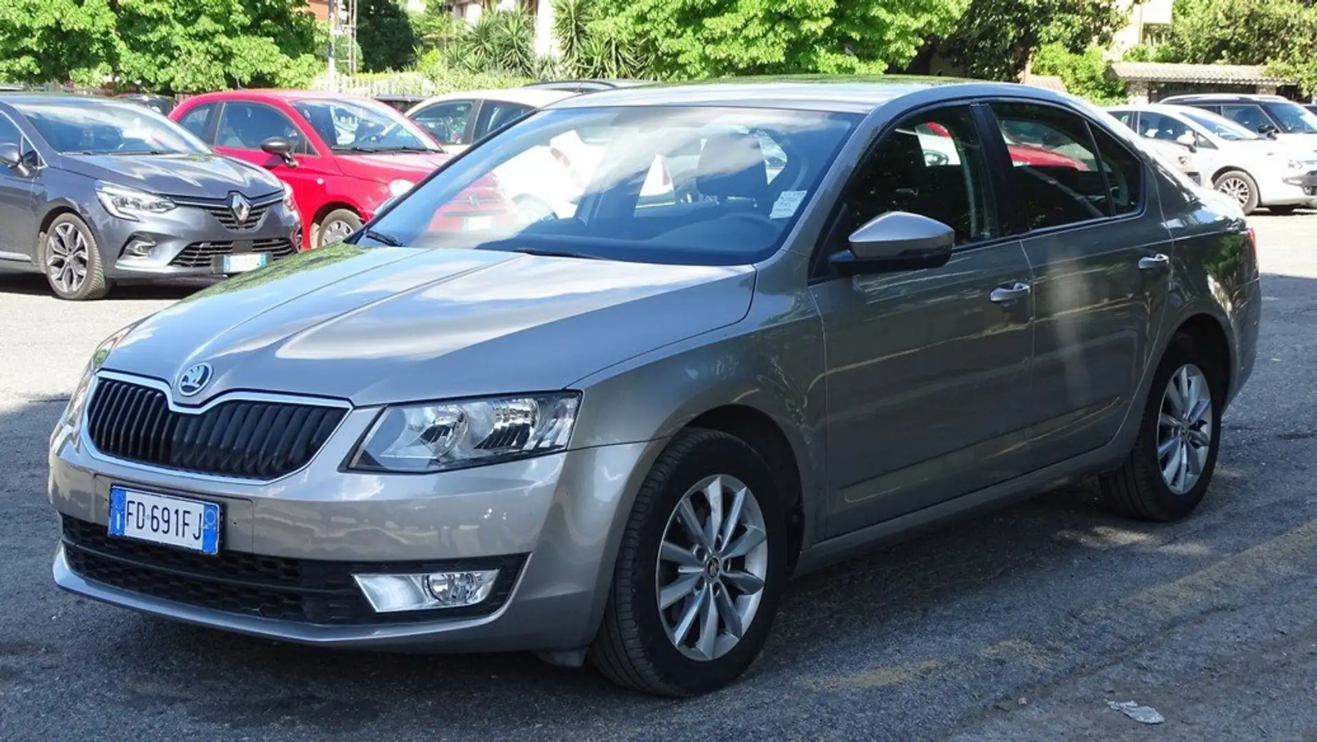 Skoda Octavia Octavia 1.6 tdi cr Style 110cv #Unipro Grigio - 1