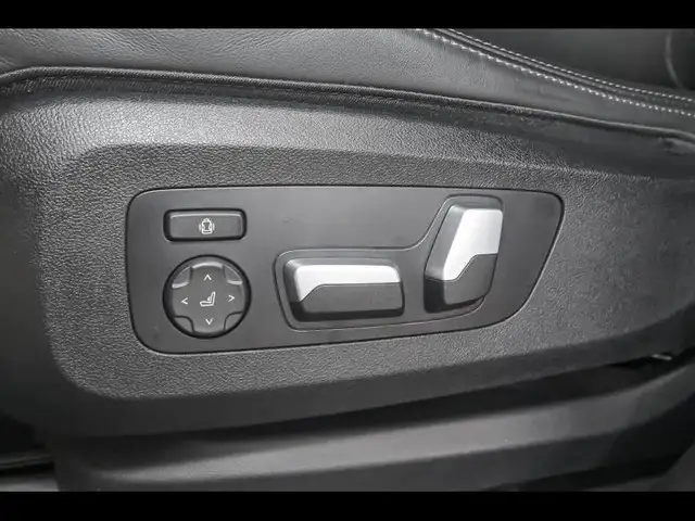 BMW X5 view 18