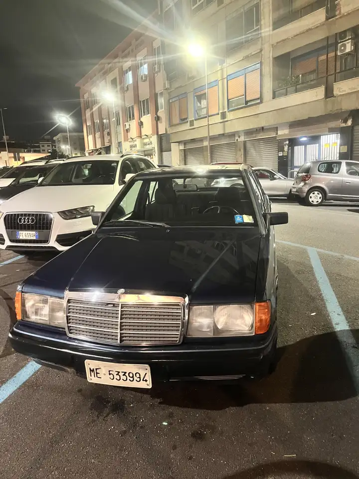 Mercedes-Benz 190 2.0 E 122cv, foto 3