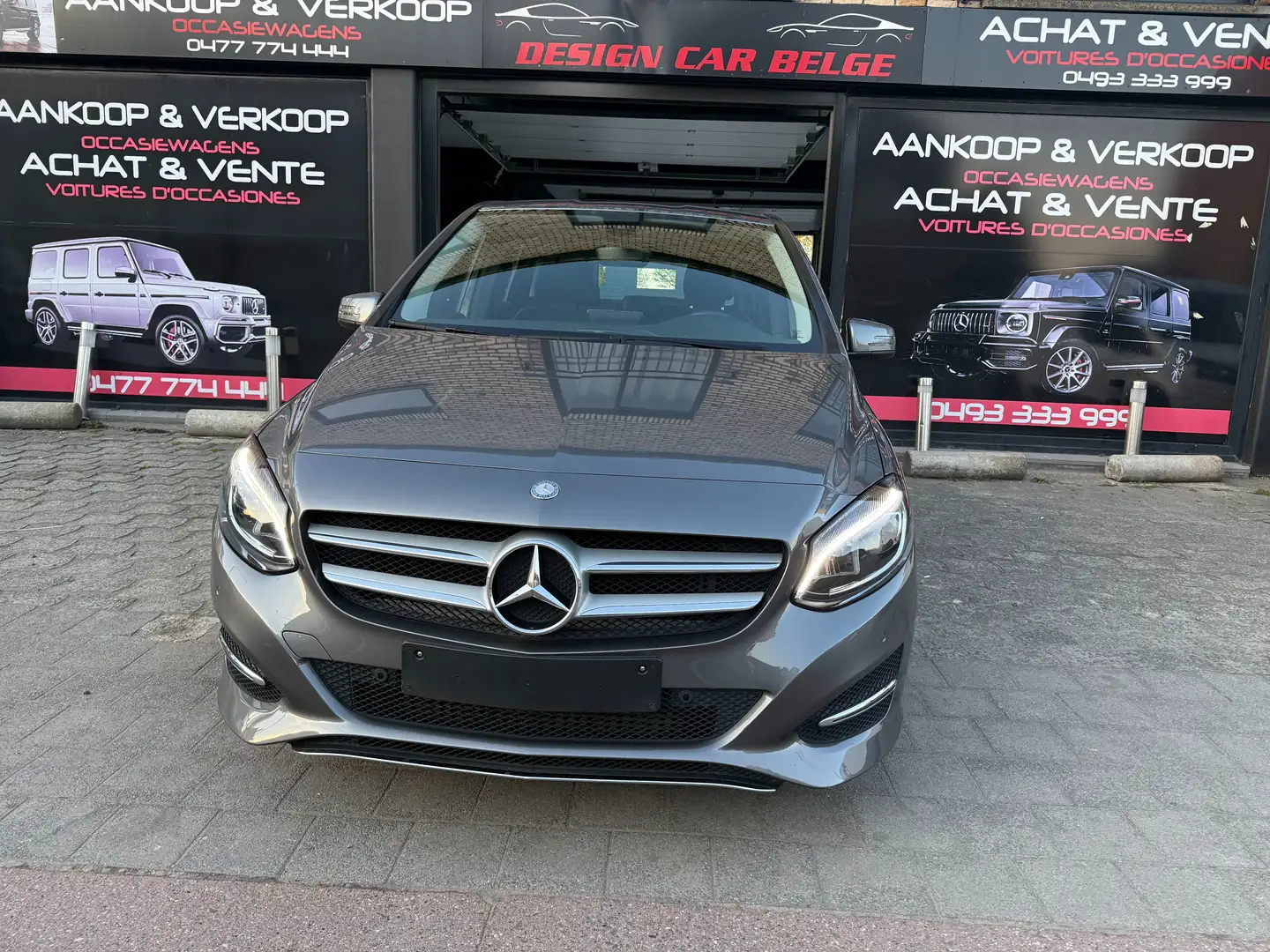 Mercedes-Benz B 180 Essence Navigati Phare Xenon Semi cuir Cruise Clim Gris - 1