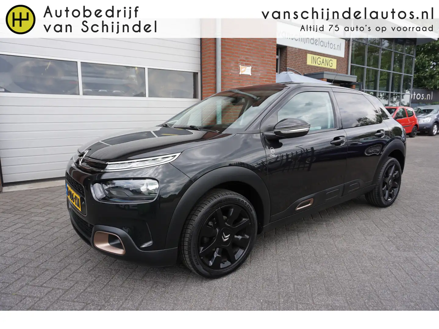 Citroen C4 Cactus 1.2 PureTech Origins - COLLECTOR EDITION - CAMERA Zwart - 1