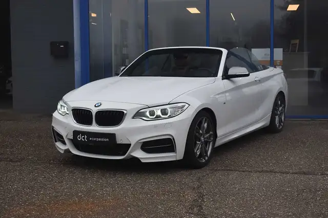 BMW 235 Cabrio iAS Adaptive M Suspension Leather Xenon