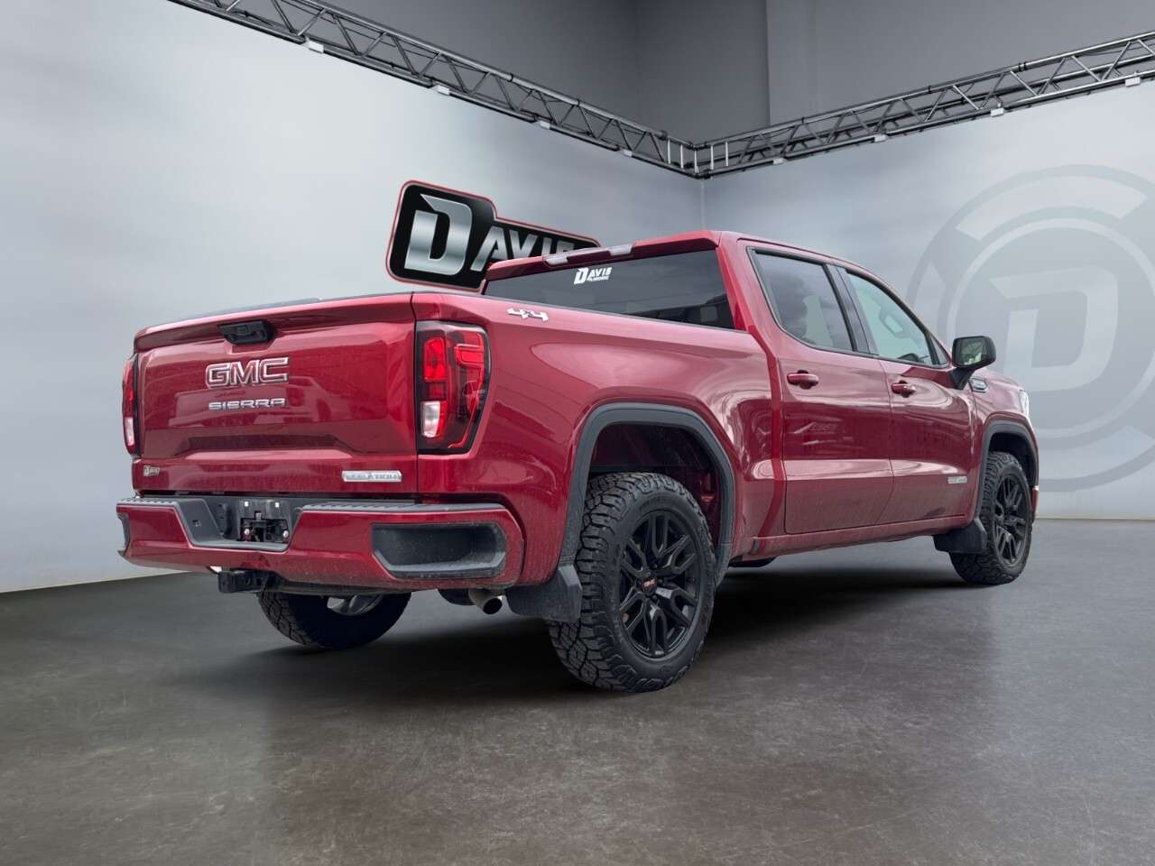 2024 GMC Sierra 1500 Crew Cab Short Box 4-Wheel Drive Elevation — снимка 1