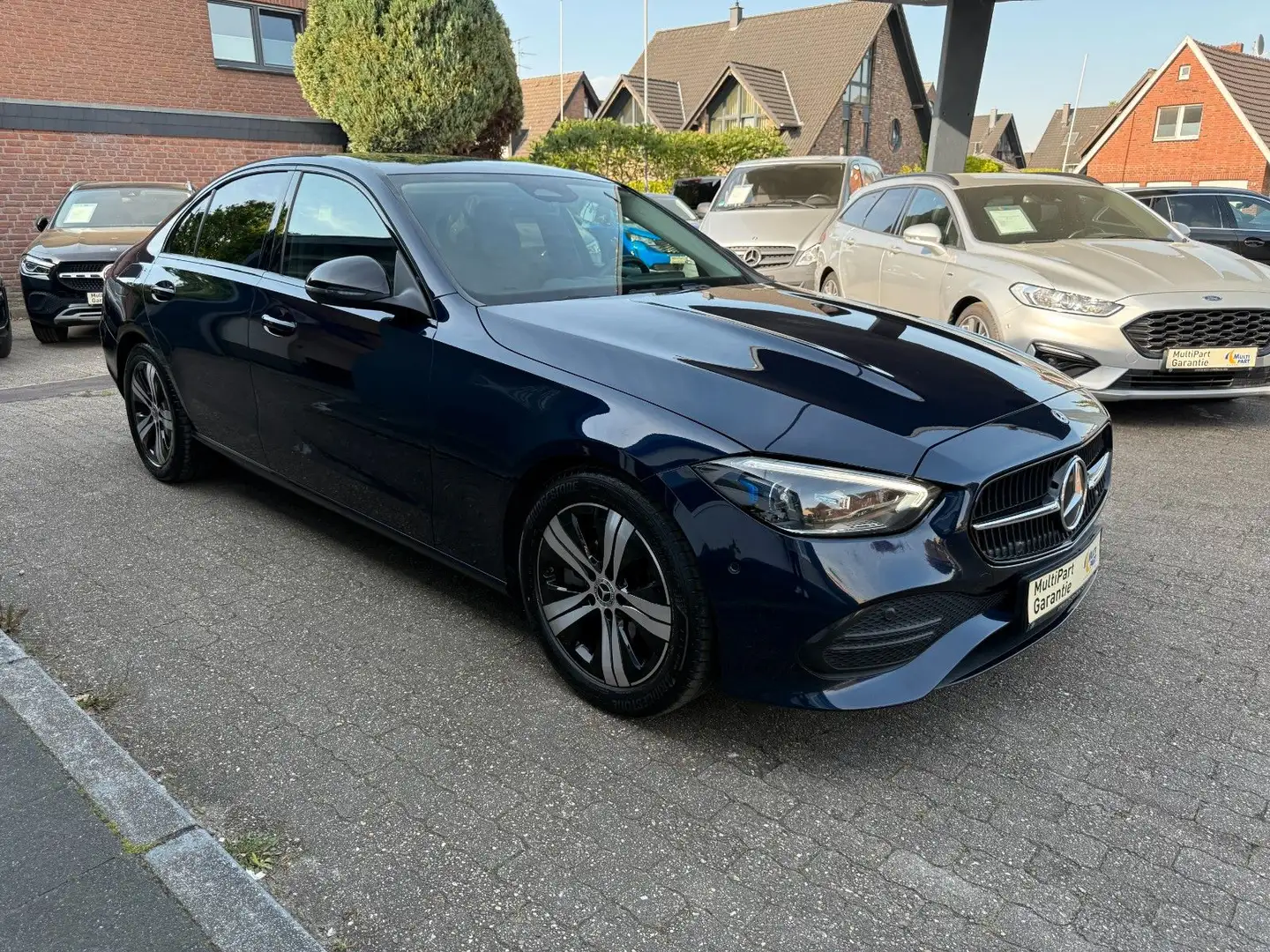 Mercedes-Benz C 300 Lim 4Matic Avantgarde Digital Light Kamera Blauw - 2