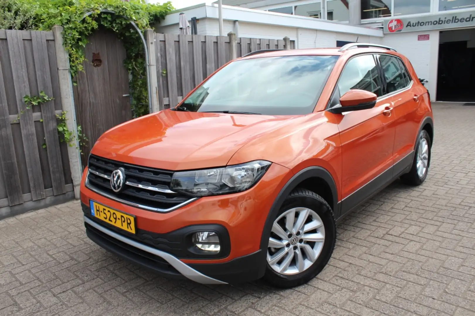 Volkswagen T-Cross 1.0 TSI Life Navi Oranje - 2