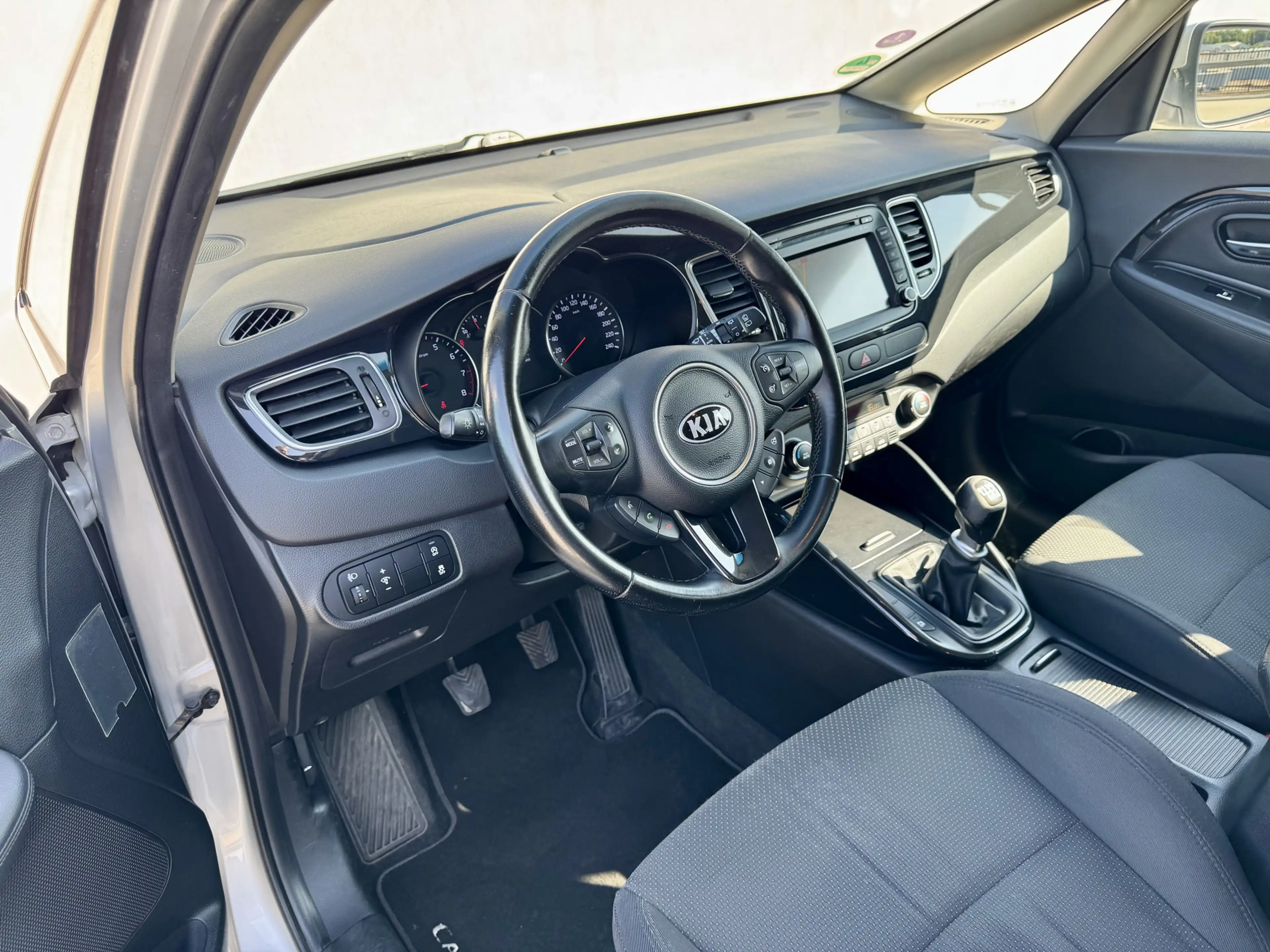 Kia Carens 1.6 GDi Business Pack 7-Zits | Navi | Airco | Goed — photo 17
