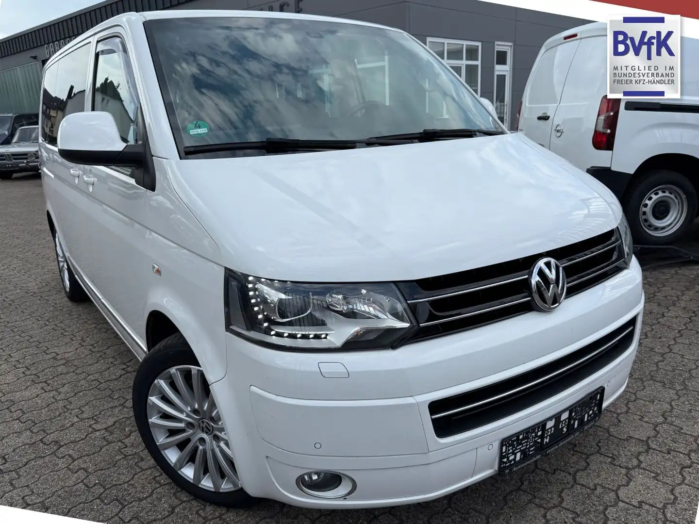 Volkswagen T5 Multivan Life Automatik Kamera Weiß - 1