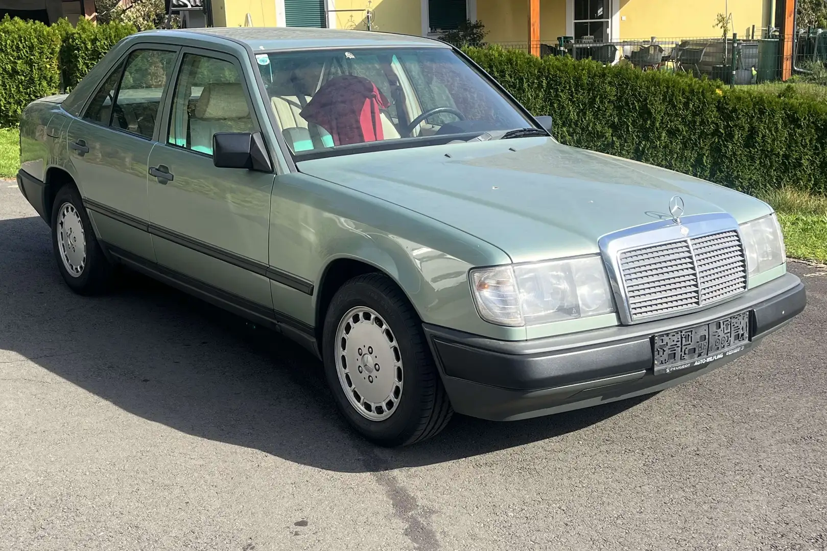 Mercedes-Benz E 230 W124 - 1