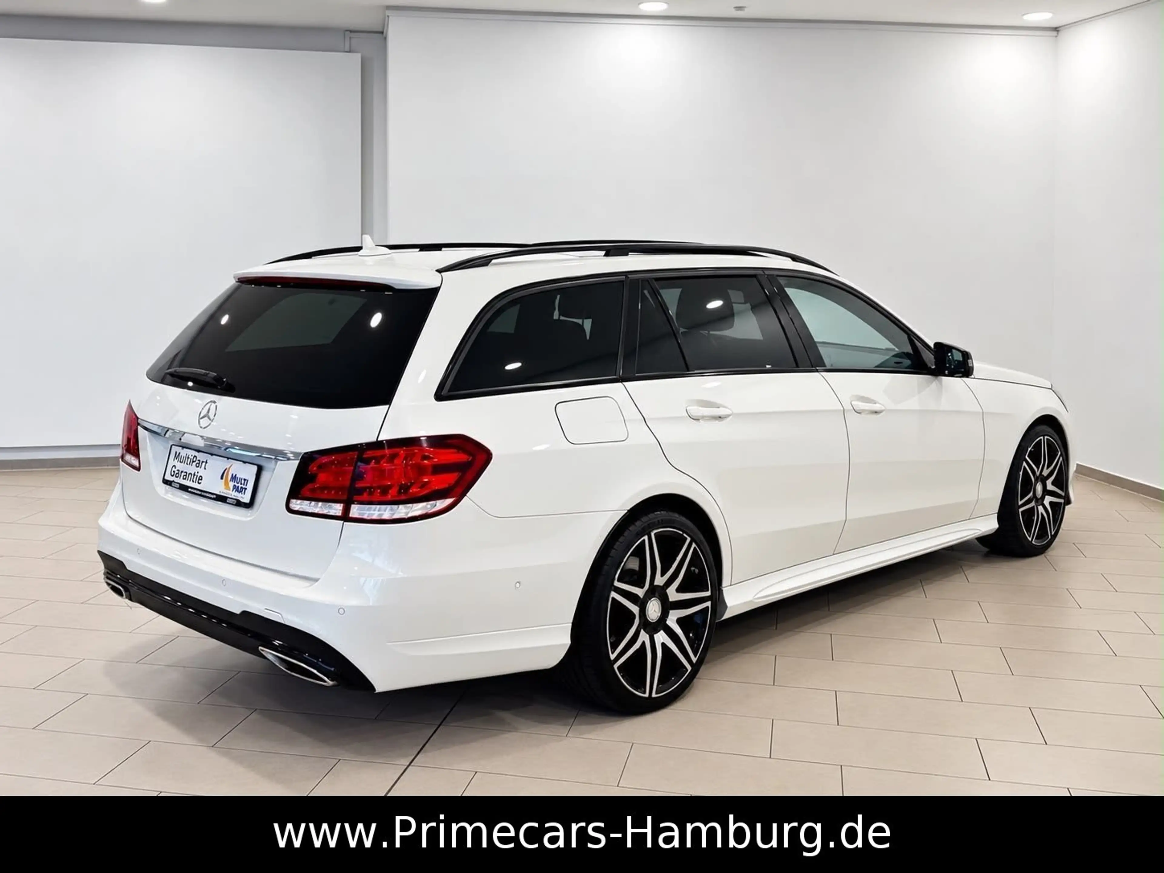 Mercedes-Benz E 220 T BlueTec AMG-Line|PANO|MEMORY|NIGHT|LED| — photo 3