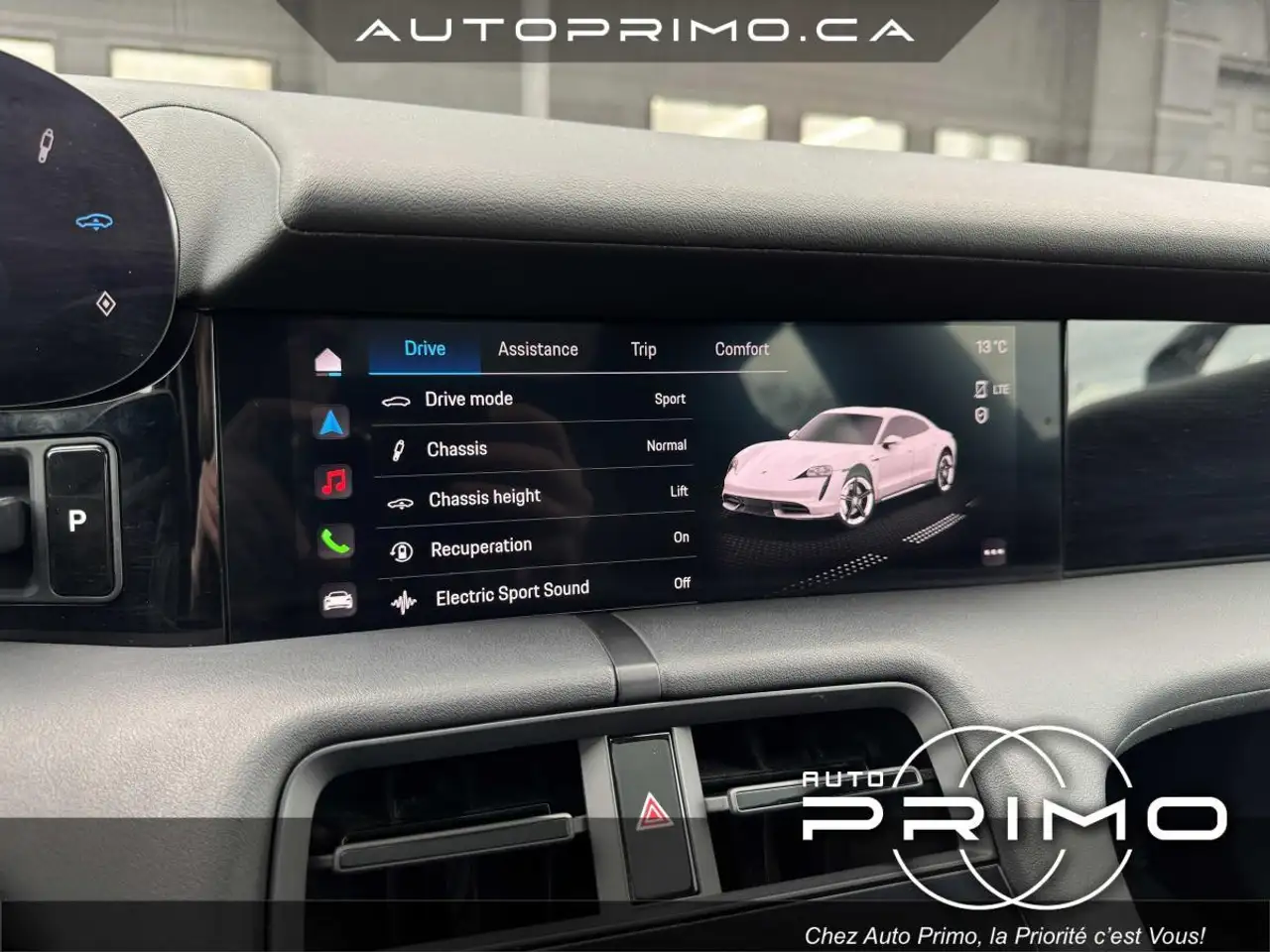 Porsche Taycan снимка Porsche Taycan