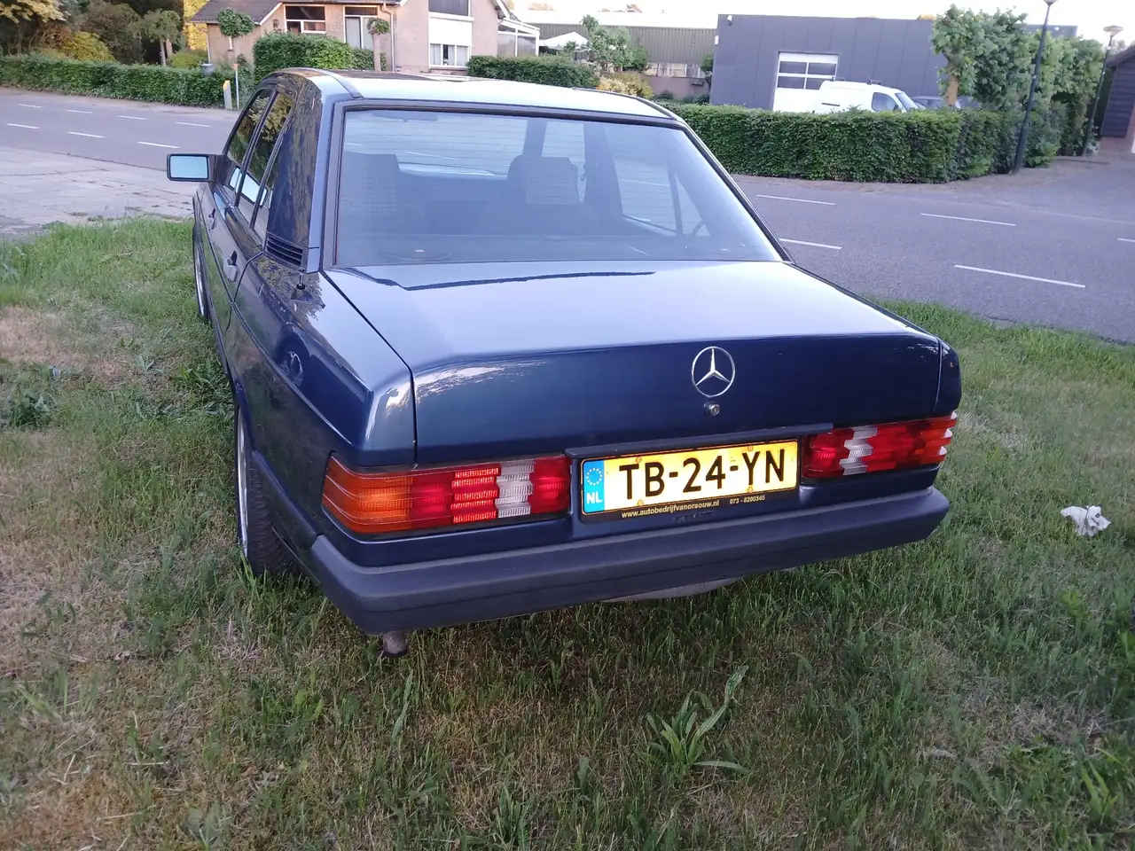 Mercedes-Benz 190 2.0, foto 5