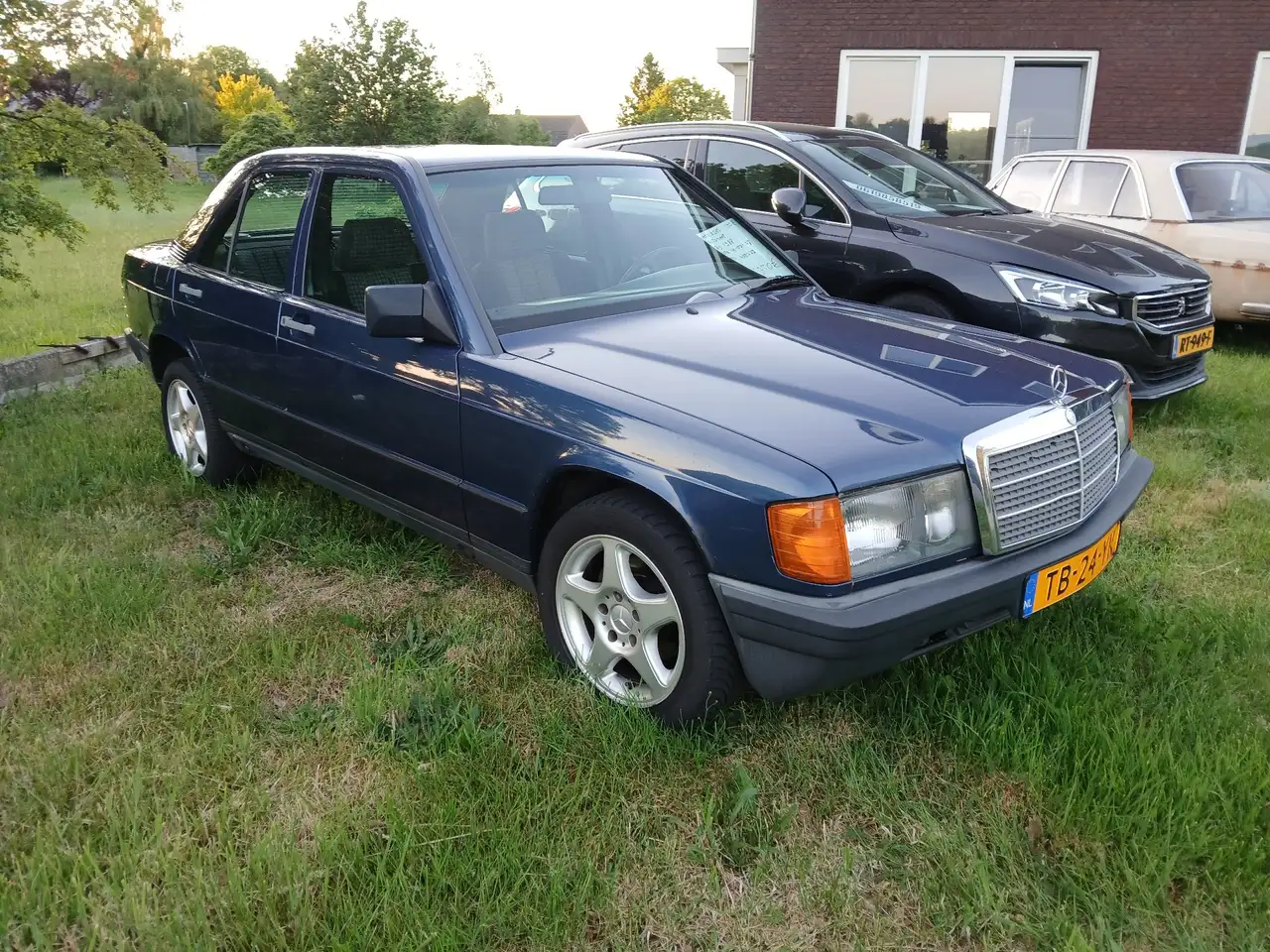 Mercedes-Benz 190 2.0, foto 3