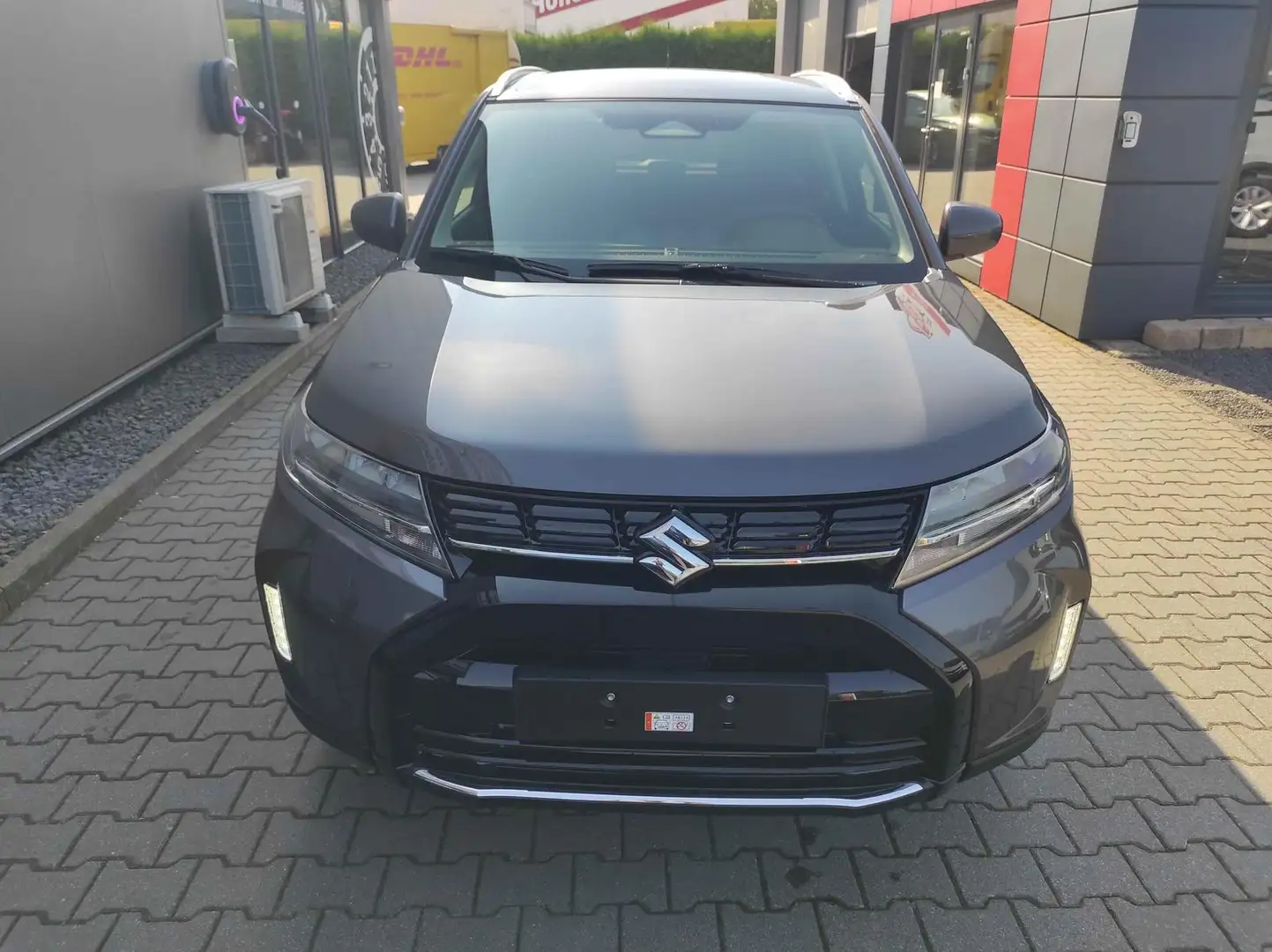Suzuki Vitara 1.4 Mild-Hybrid Comfort+ 4x2 AT 4x4 GL+ LED*SHZ... Grau - 2