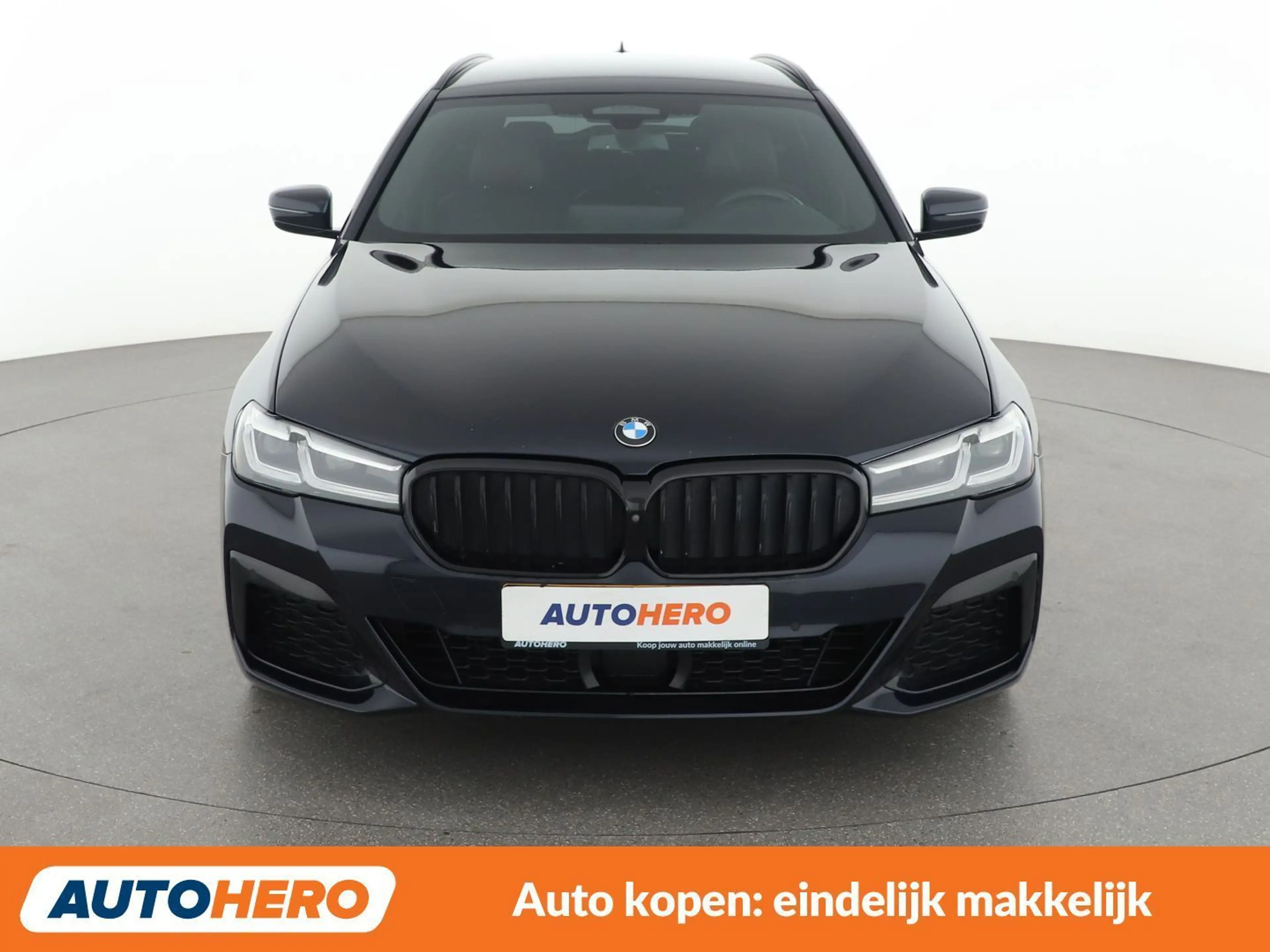 BMW 530 530i Mild-Hybrid M Sport — photo 9