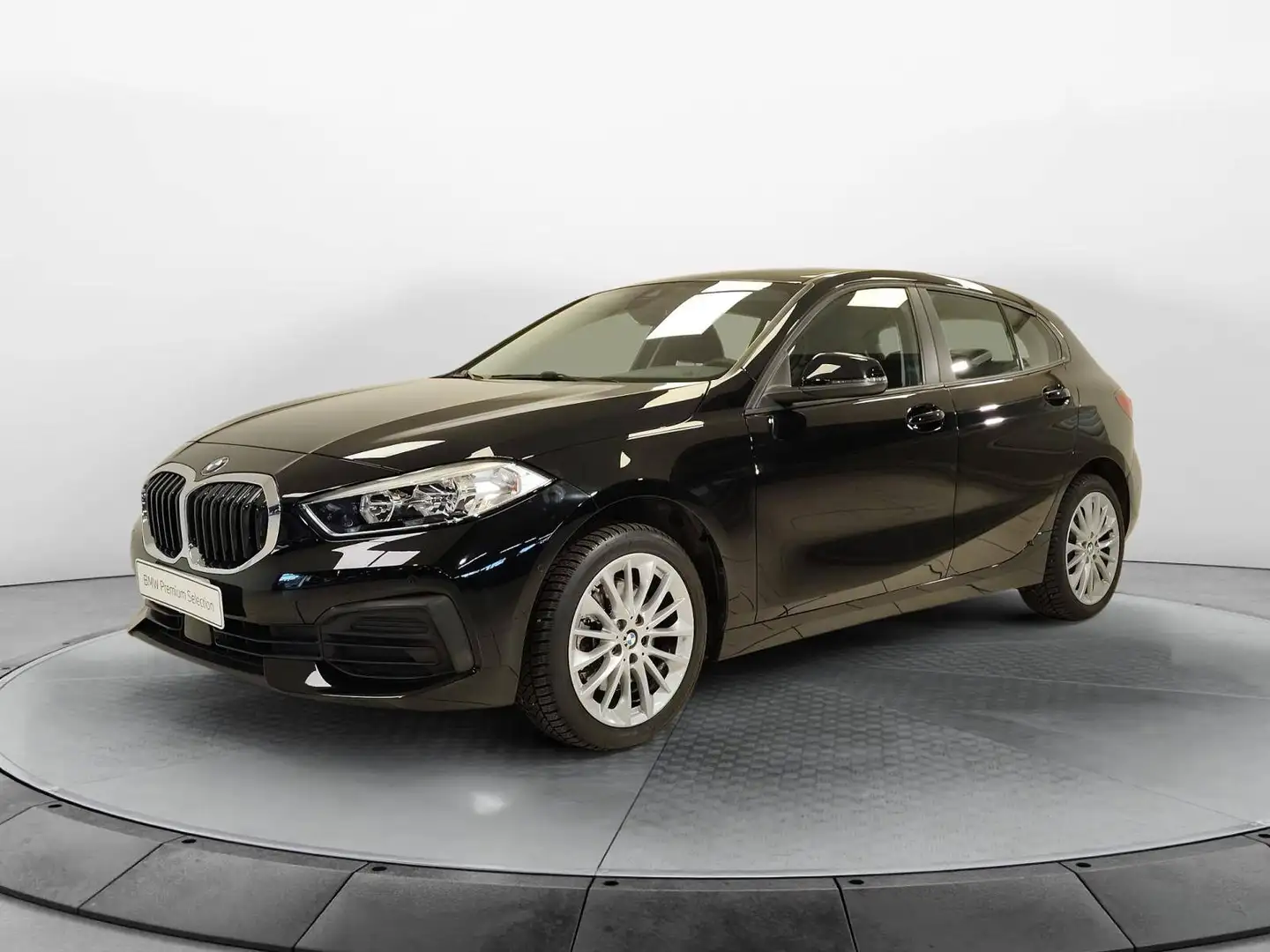 BMW 116 116d Advantage Fekete - 1