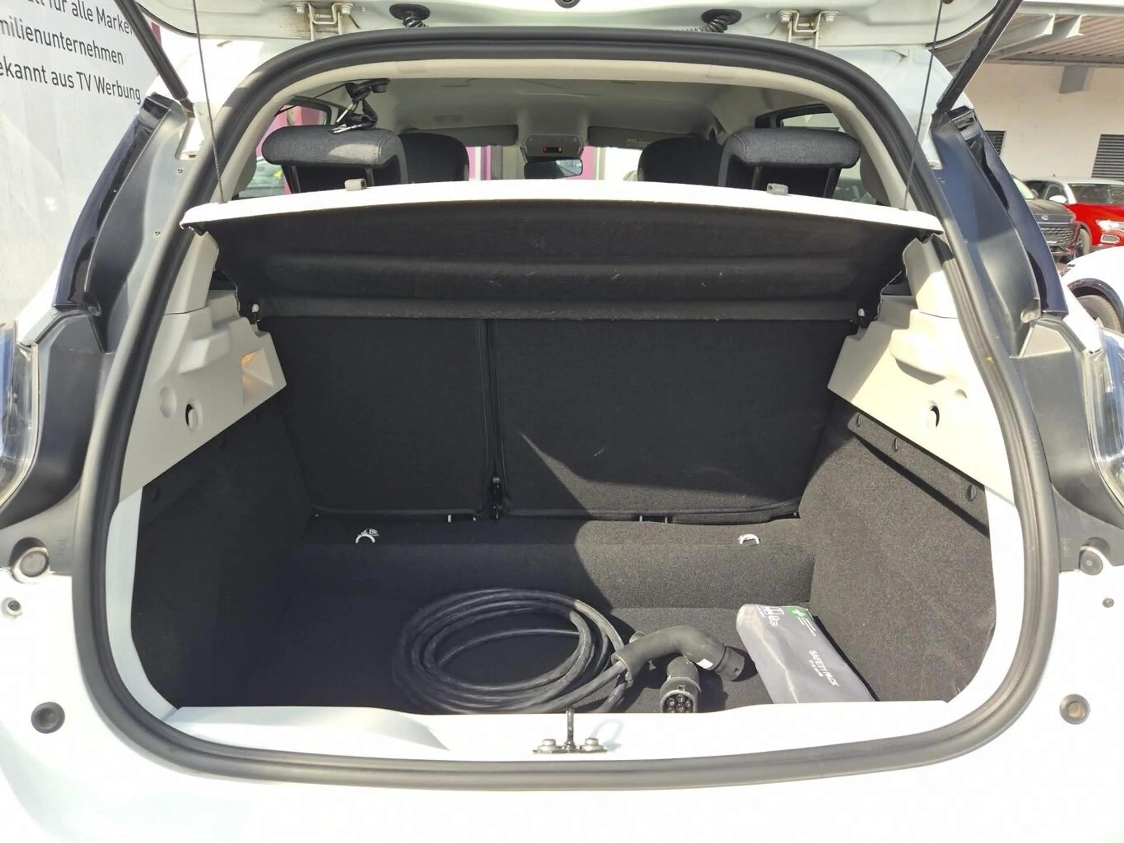 Renault ZOE ZE50 R110 Experience Kauf-Bat. LED Nav PDC — photo 11