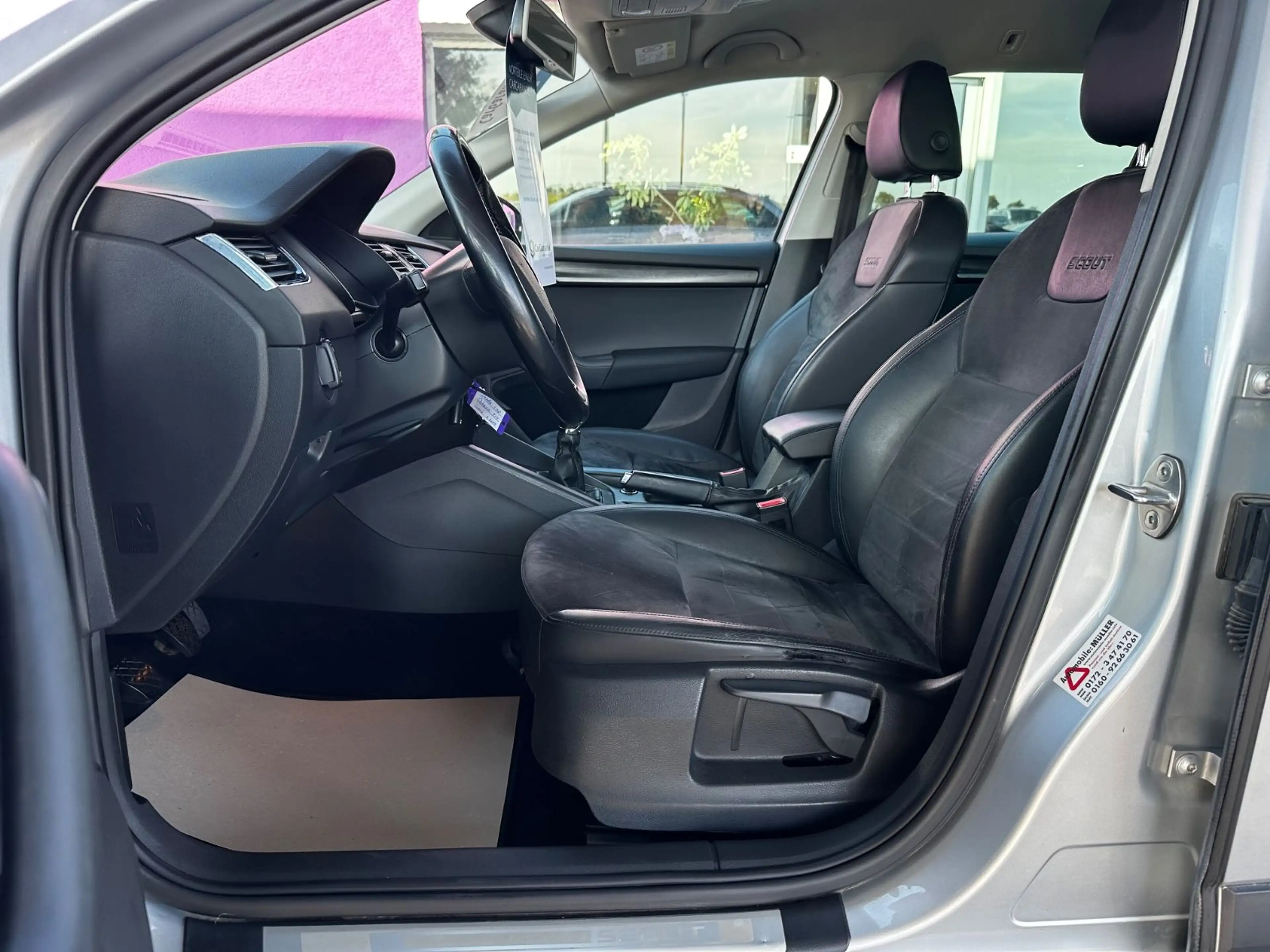 Skoda Octavia Combi Scout 4x4 "ALCANTARA"AHK"NAVI" — photo 19