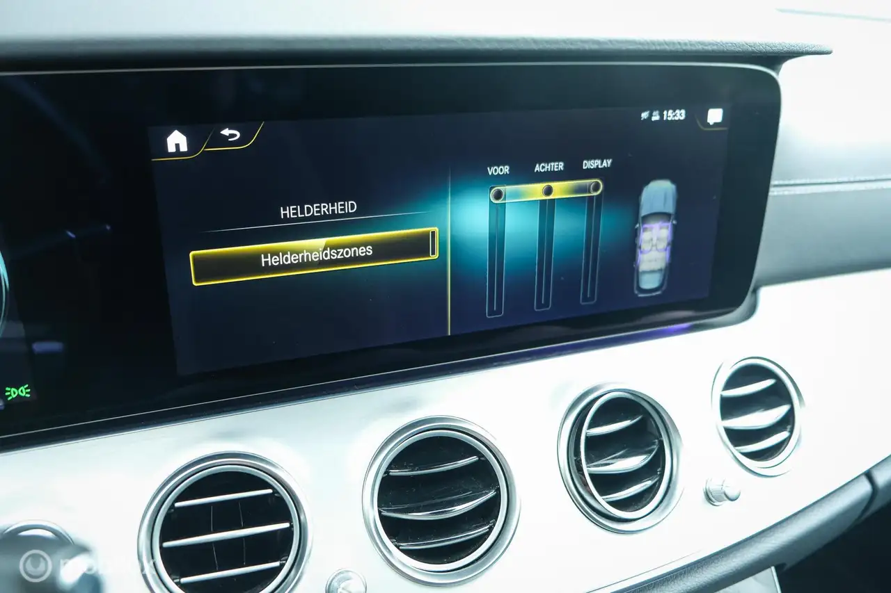 Mercedes-Benz E-Class Estate e AMG Line Pano HUD ACC Ambient S, миниатюра 29