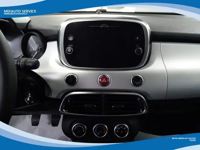 Fiat 500x view 6