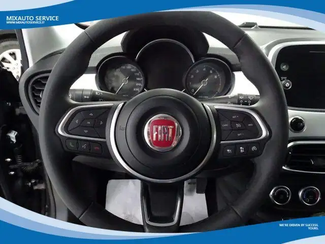 Fiat 500x view 4