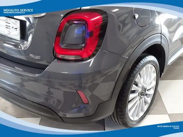 Fiat 500x view 12
