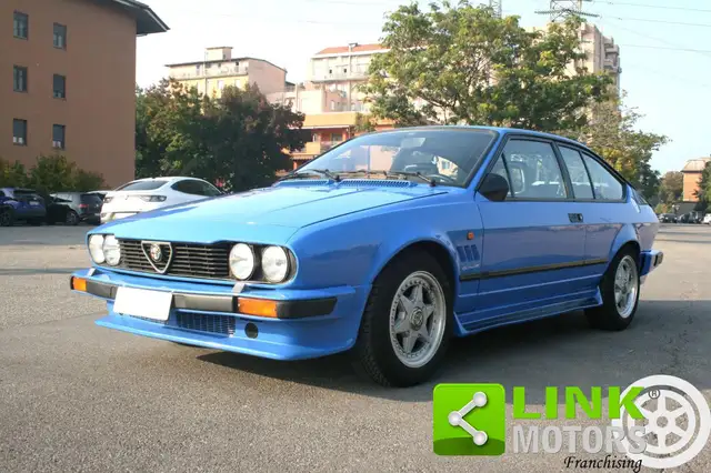 Alfa Romeo GTV 2.0