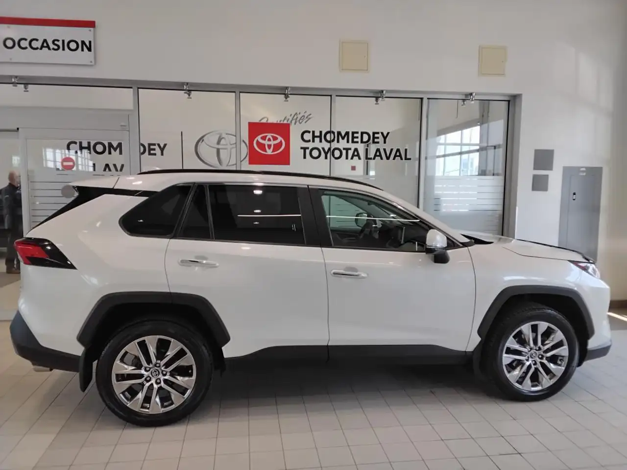 Toyota RAV 4 снимка Toyota RAV 4