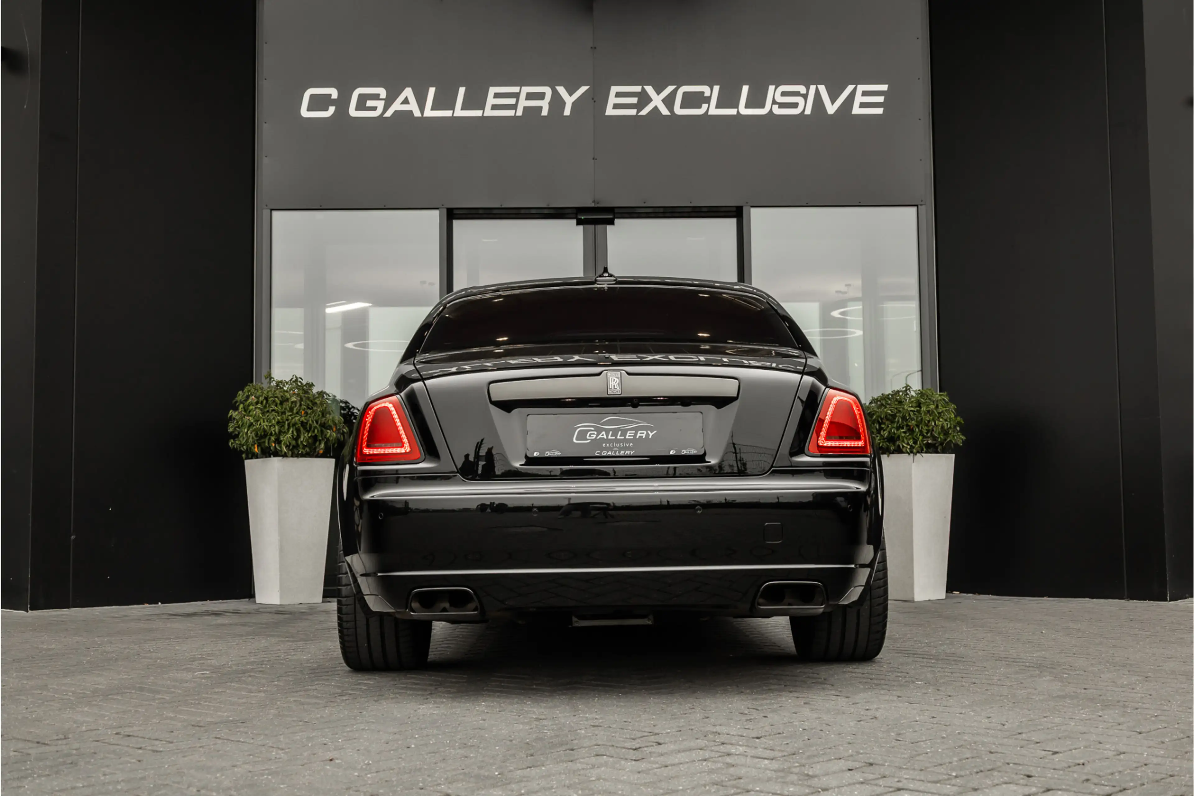 Rolls-Royce Ghost 6.6 V12 - Sterrenhemel | Bespoke Audio | Stoelkoel — photo 6