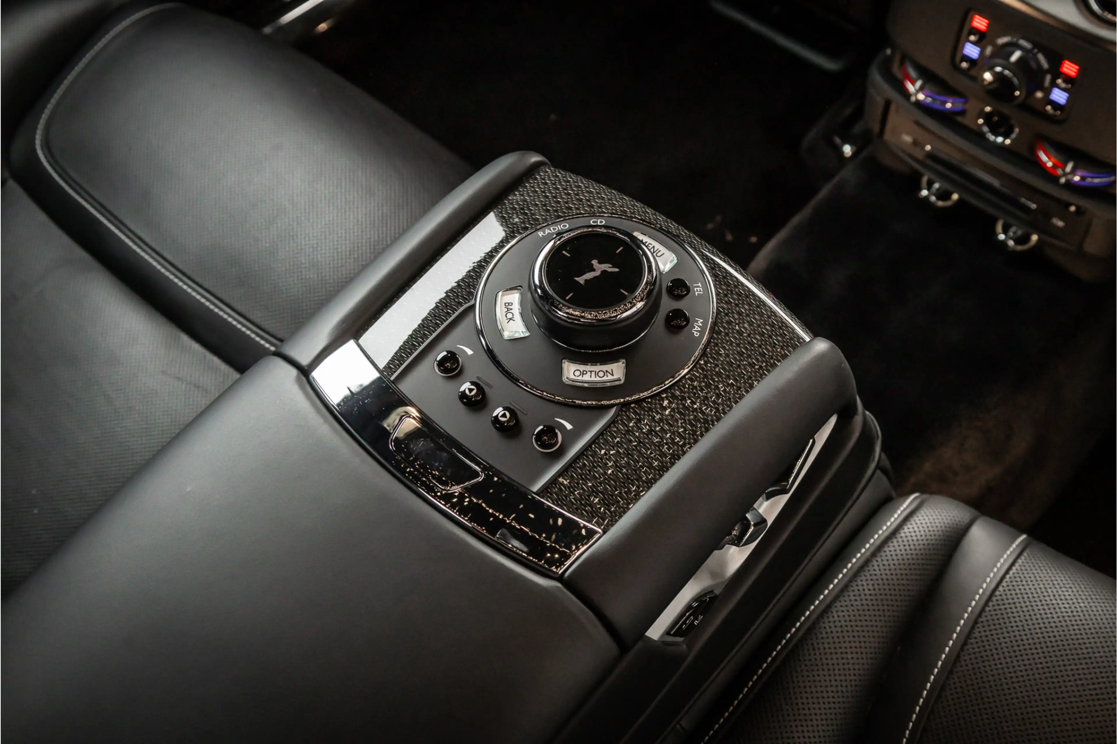 Rolls-Royce Ghost 6.6 V12 - Sterrenhemel | Bespoke Audio | Stoelkoel — photo 27