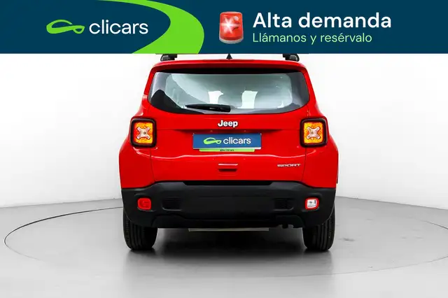 Jeep Renegade view 4