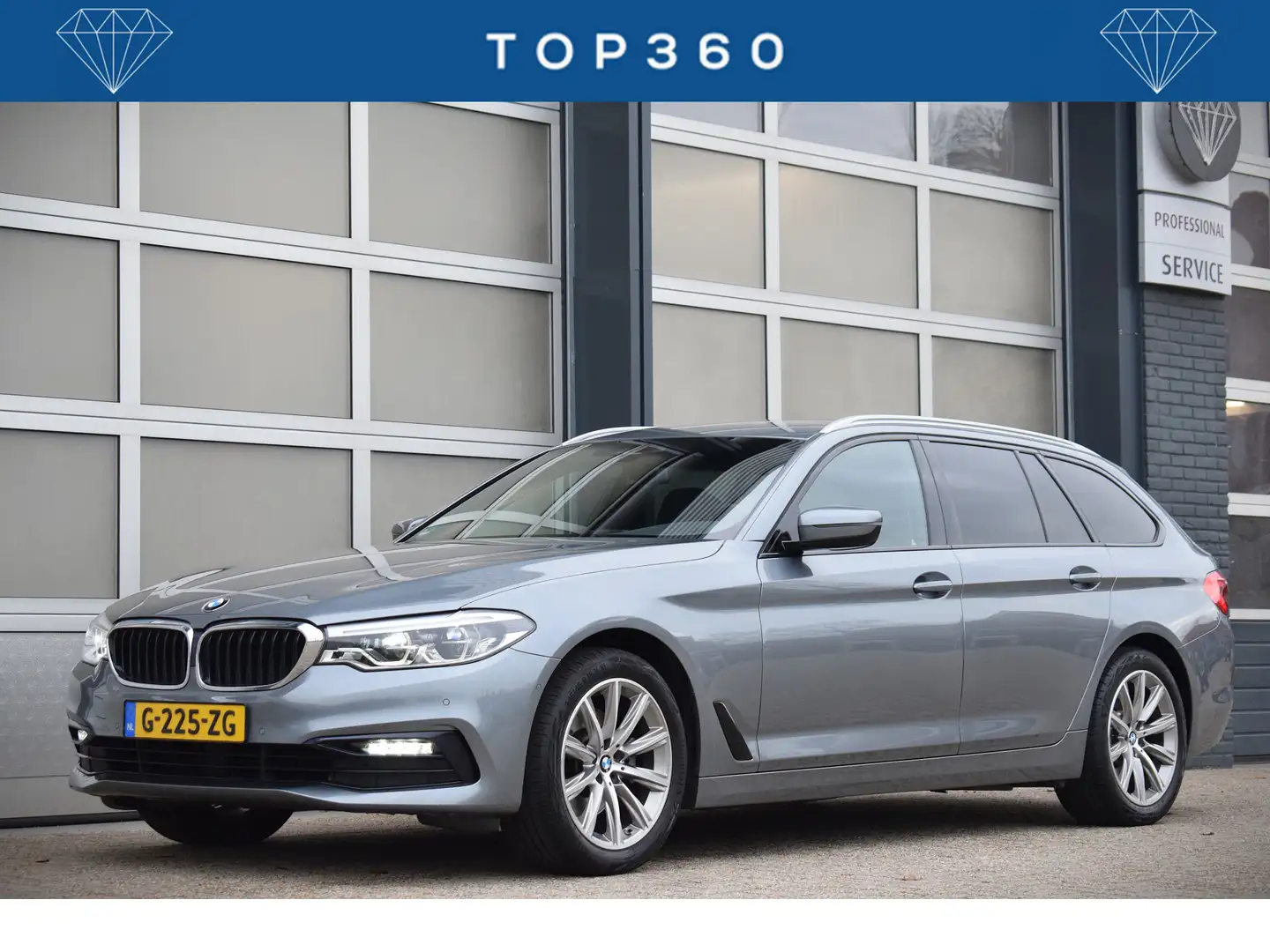 BMW 520 5-serie Touring 520i High Executive Edition | Spor Gris - 1
