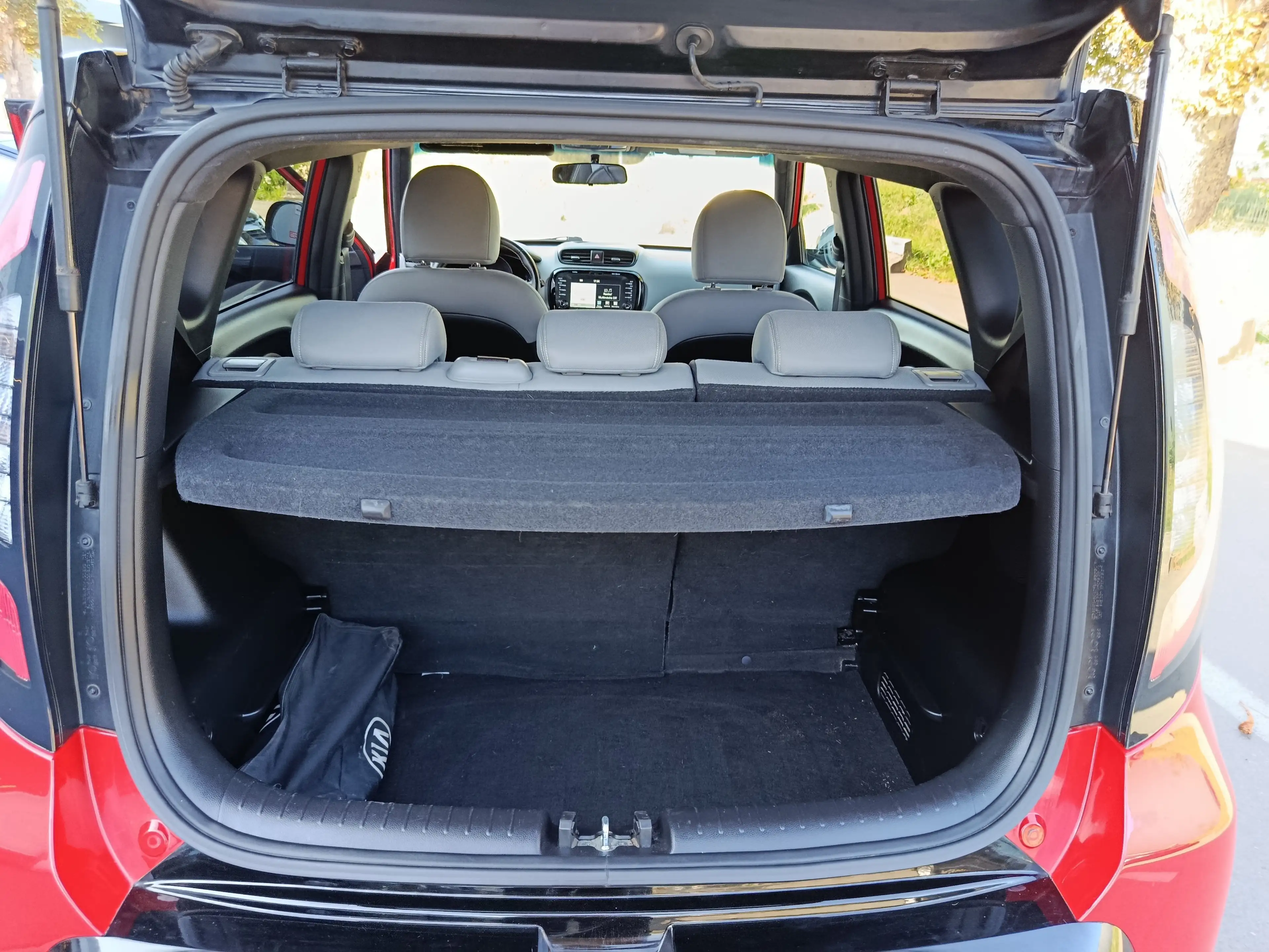 Kia Soul Soul 1.6 CDRi Play — photo 11