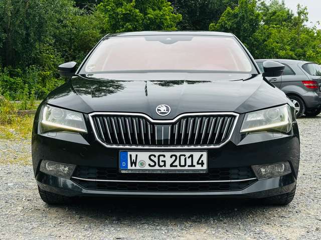 Skoda Superb Superb 2.0 TDI DSG Style