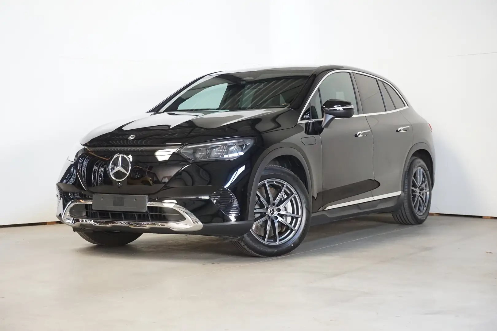 Mercedes-Benz EQE SUV Noir - 1