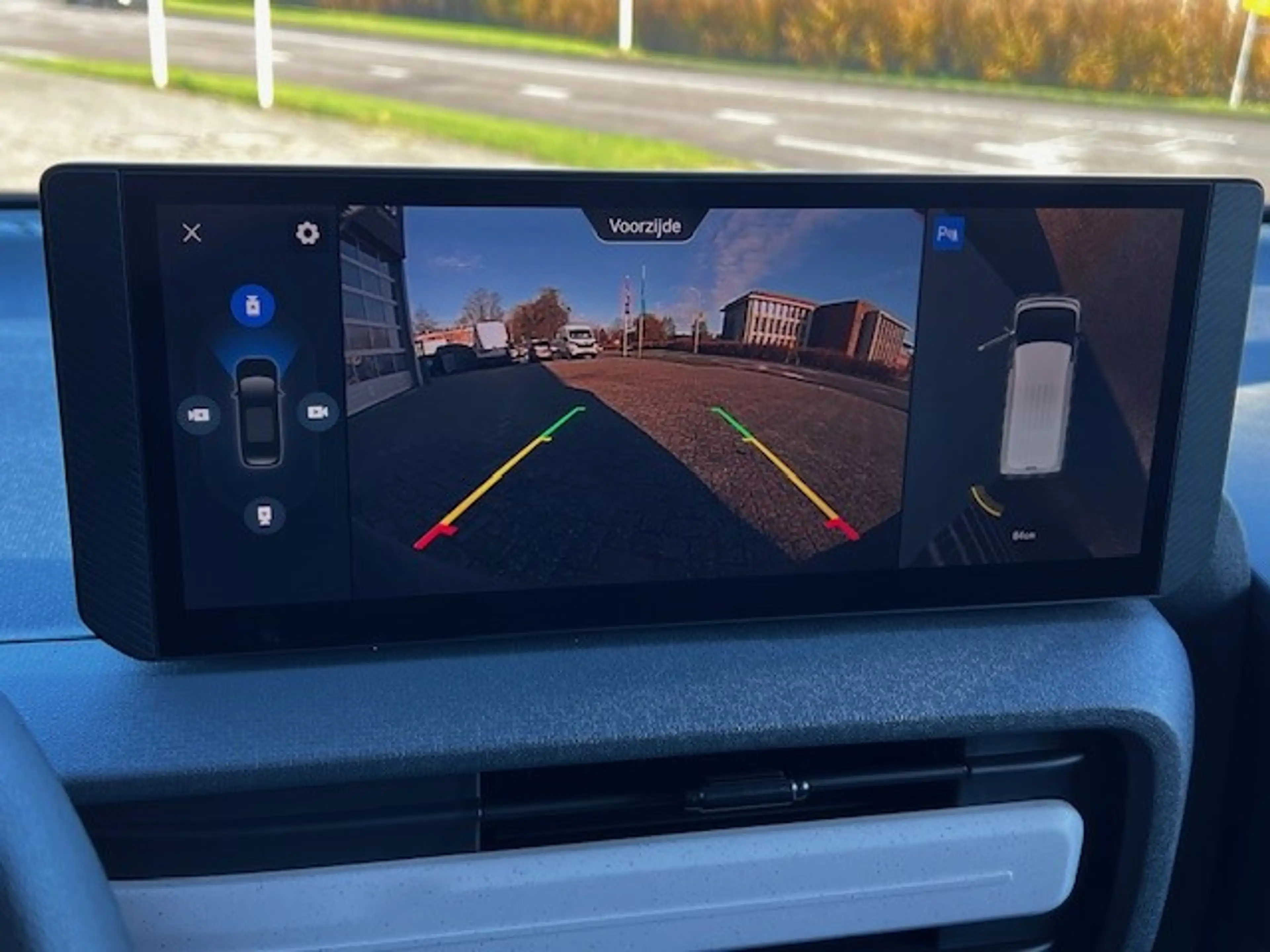 Maxus eDeliver 5 L1 64 kWh | nu te bestellen | Massive Black! — photo 9