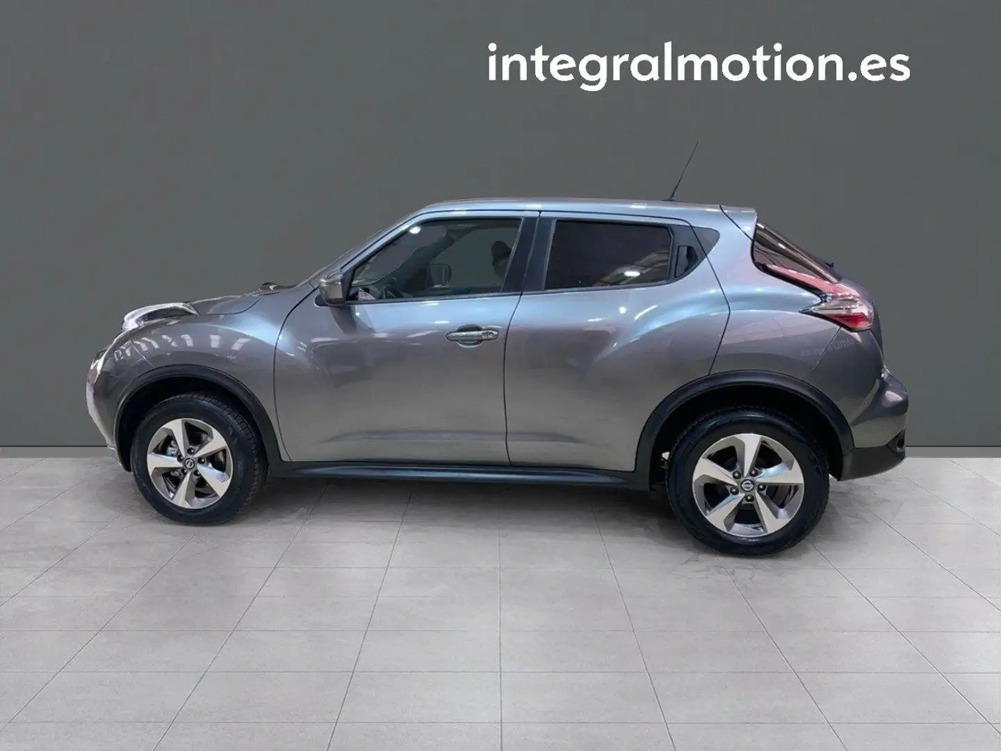 Nissan Juke G E6D-Temp 83 kW (112 CV) 5M/T ACENTA Gris - 2